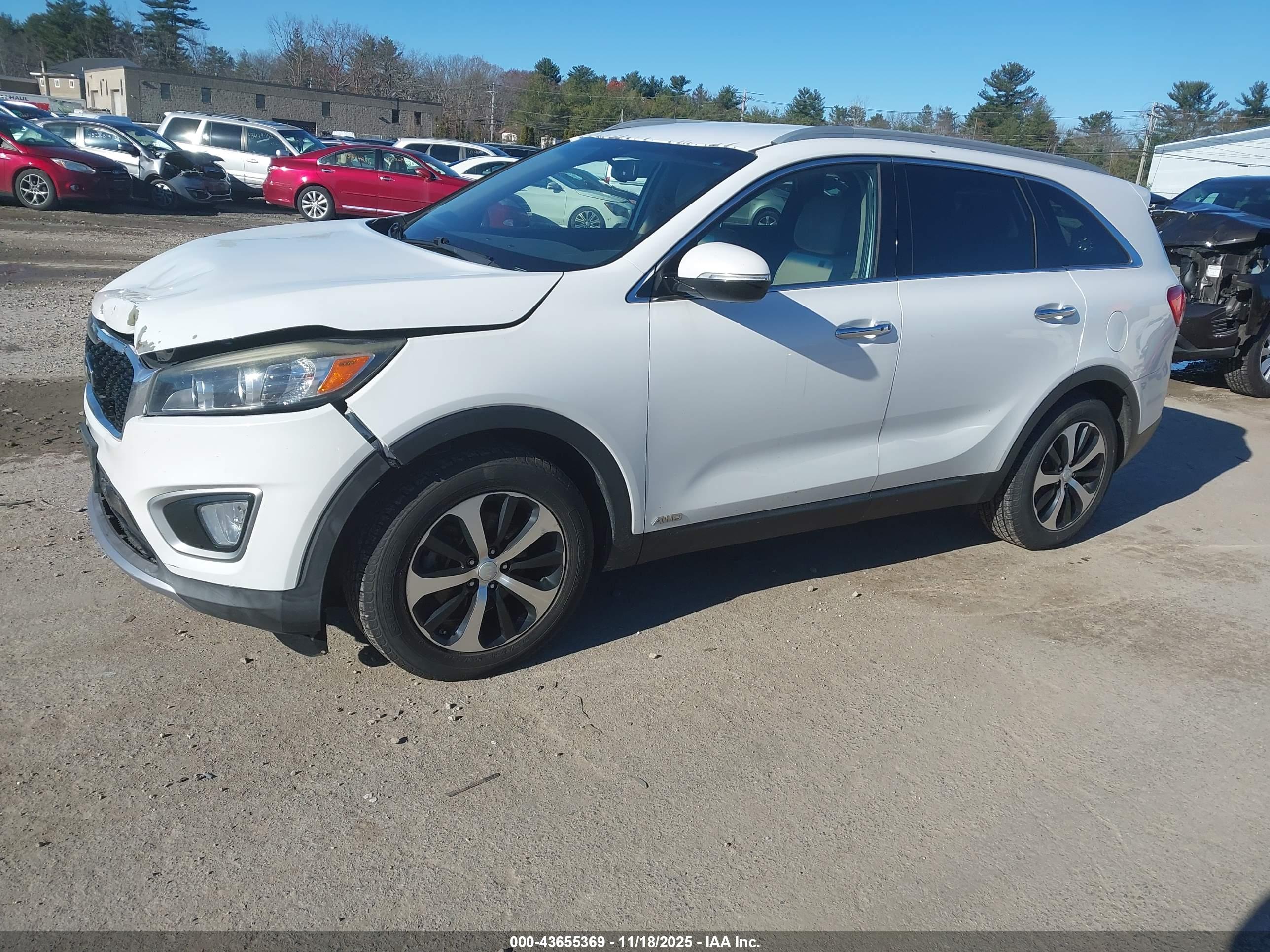 KIA SORENTO image 2
