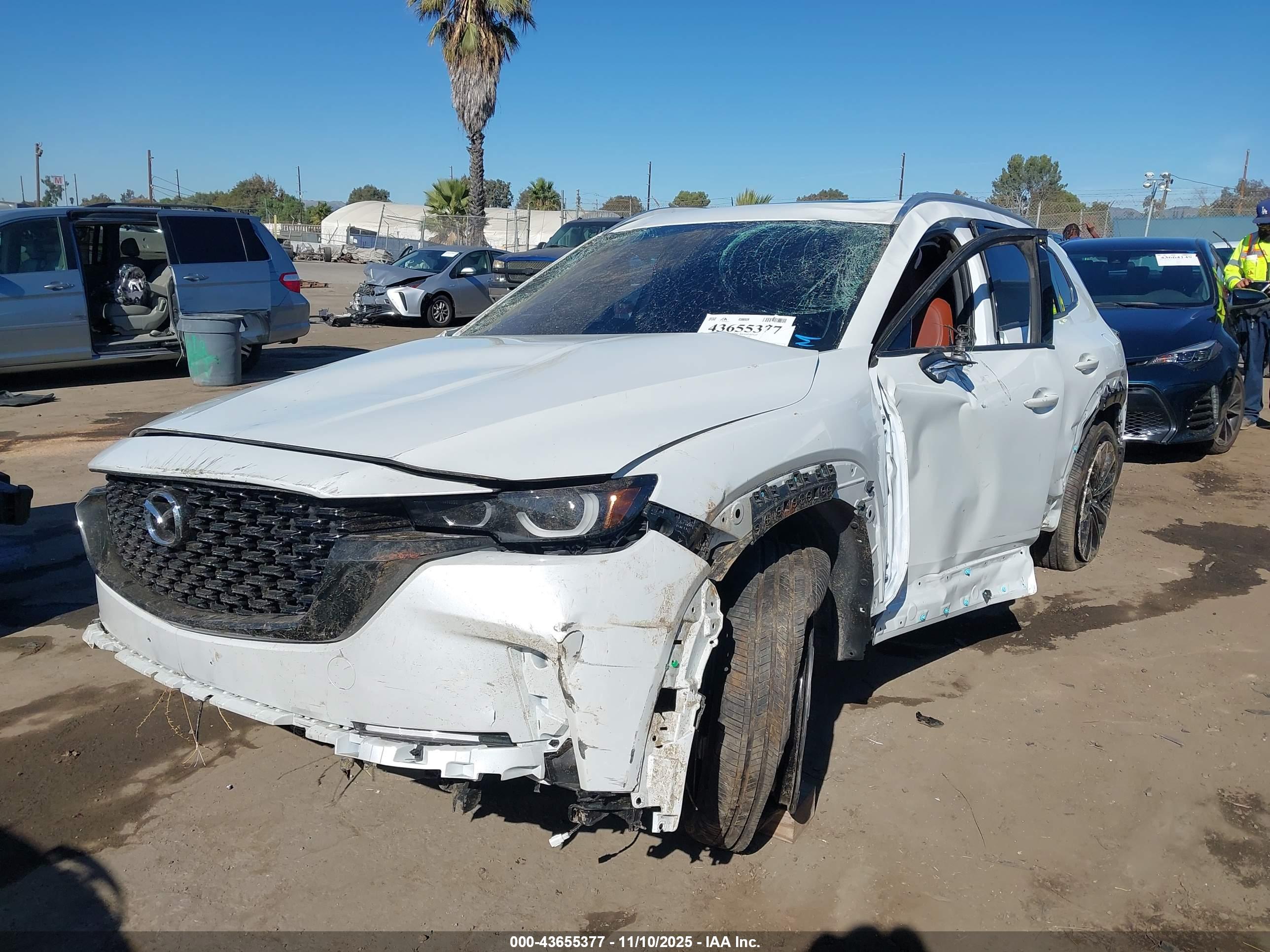 MAZDA CX-50 image 6