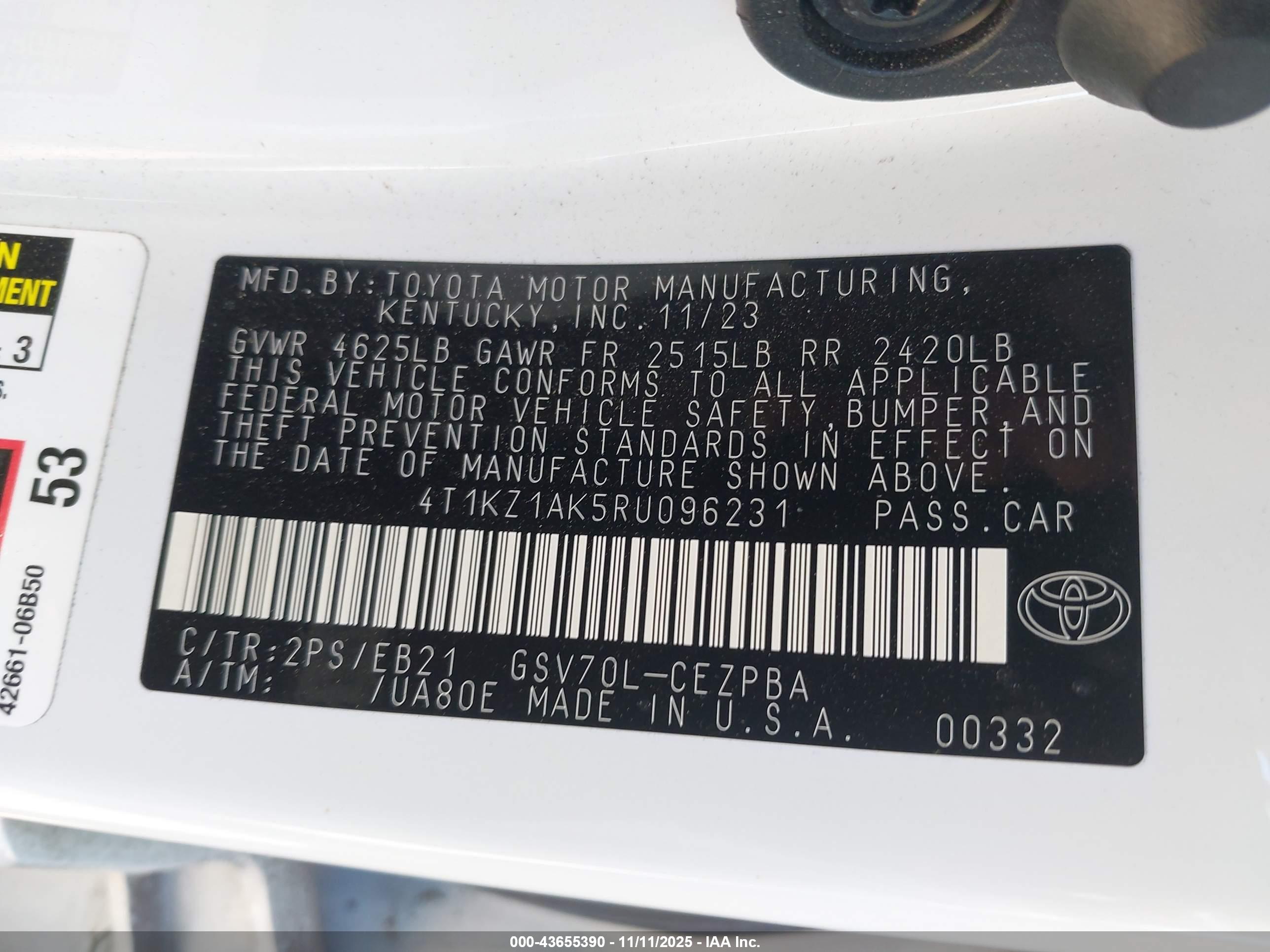 TOYOTA CAMRY image 9