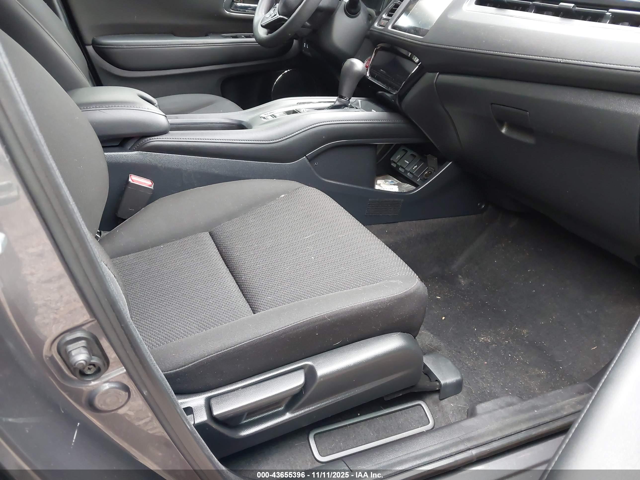 HONDA HR-V image 5
