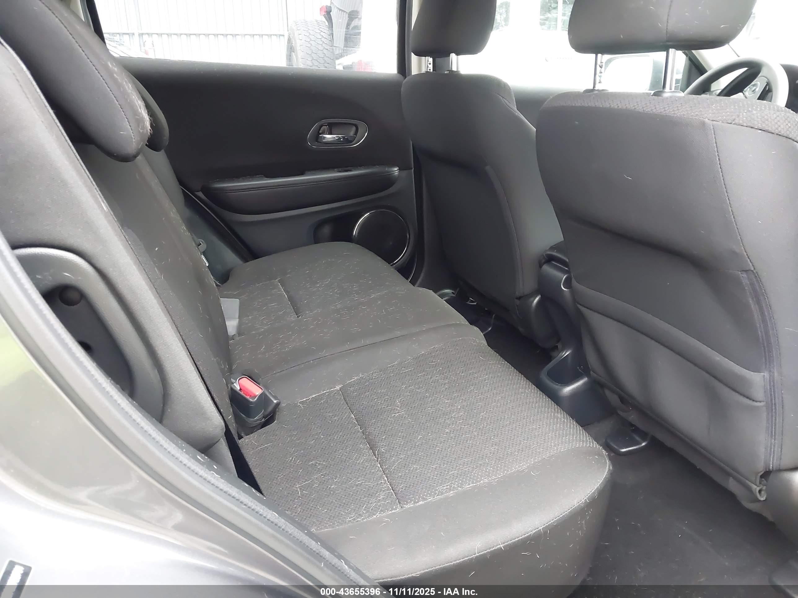 HONDA HR-V image 8