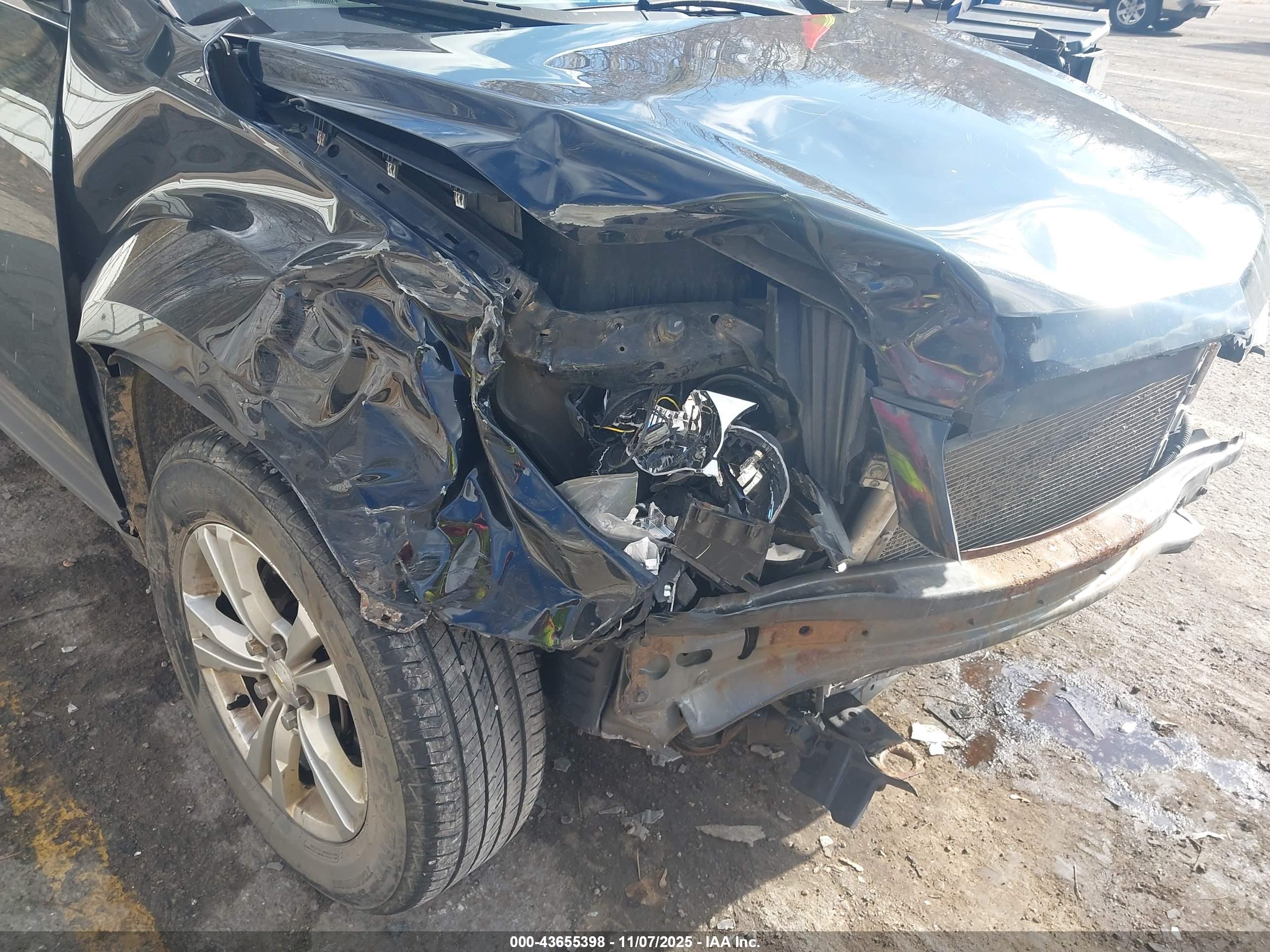 CHEVROLET EQUINOX image 6