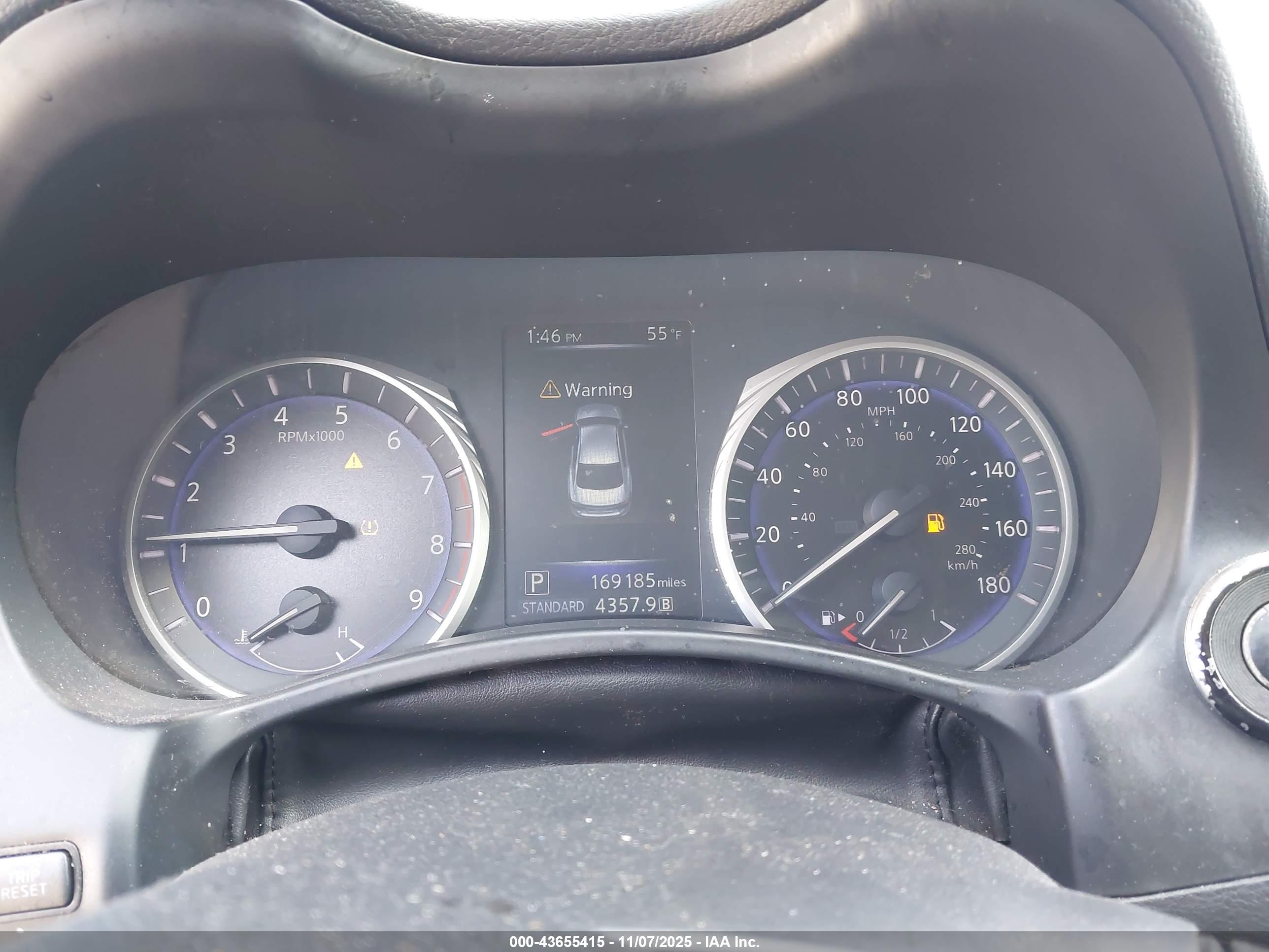INFINITI Q50 image 7