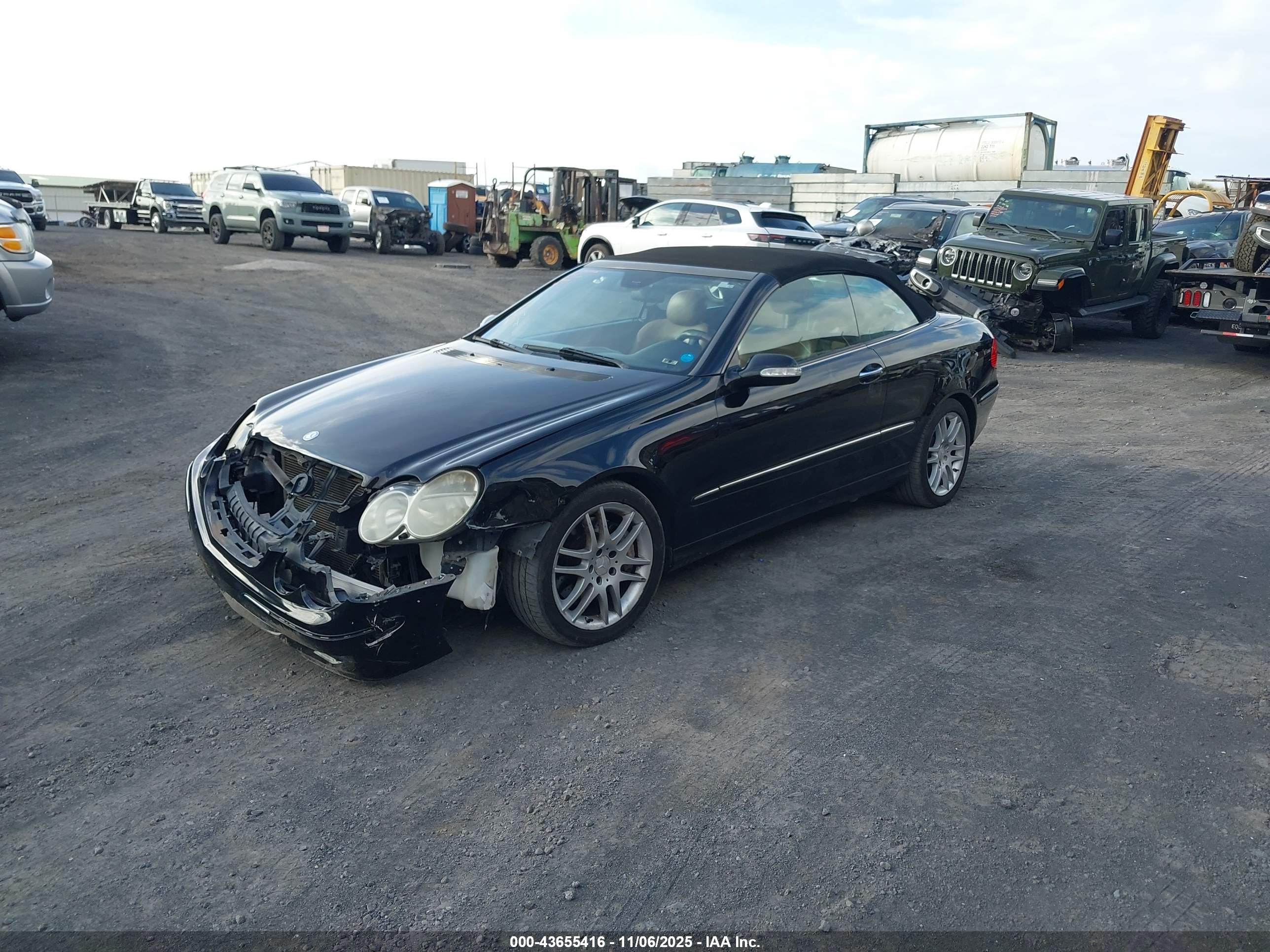 MERCEDES-BENZ CLK image 2