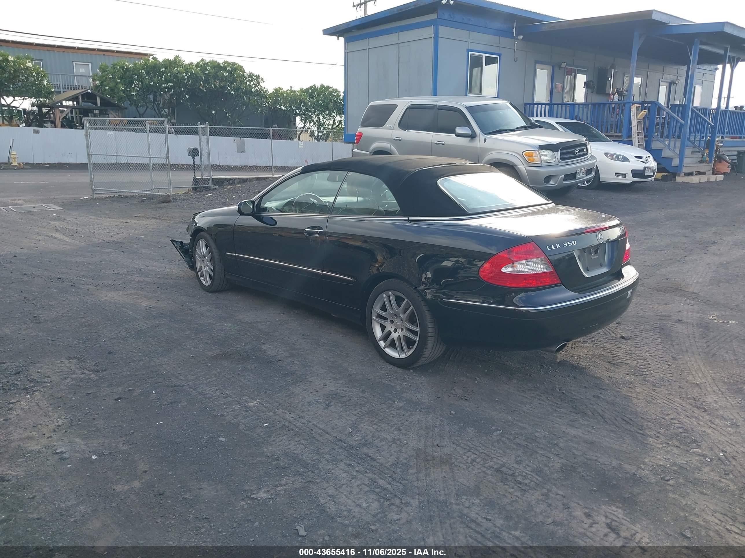 MERCEDES-BENZ CLK image 3