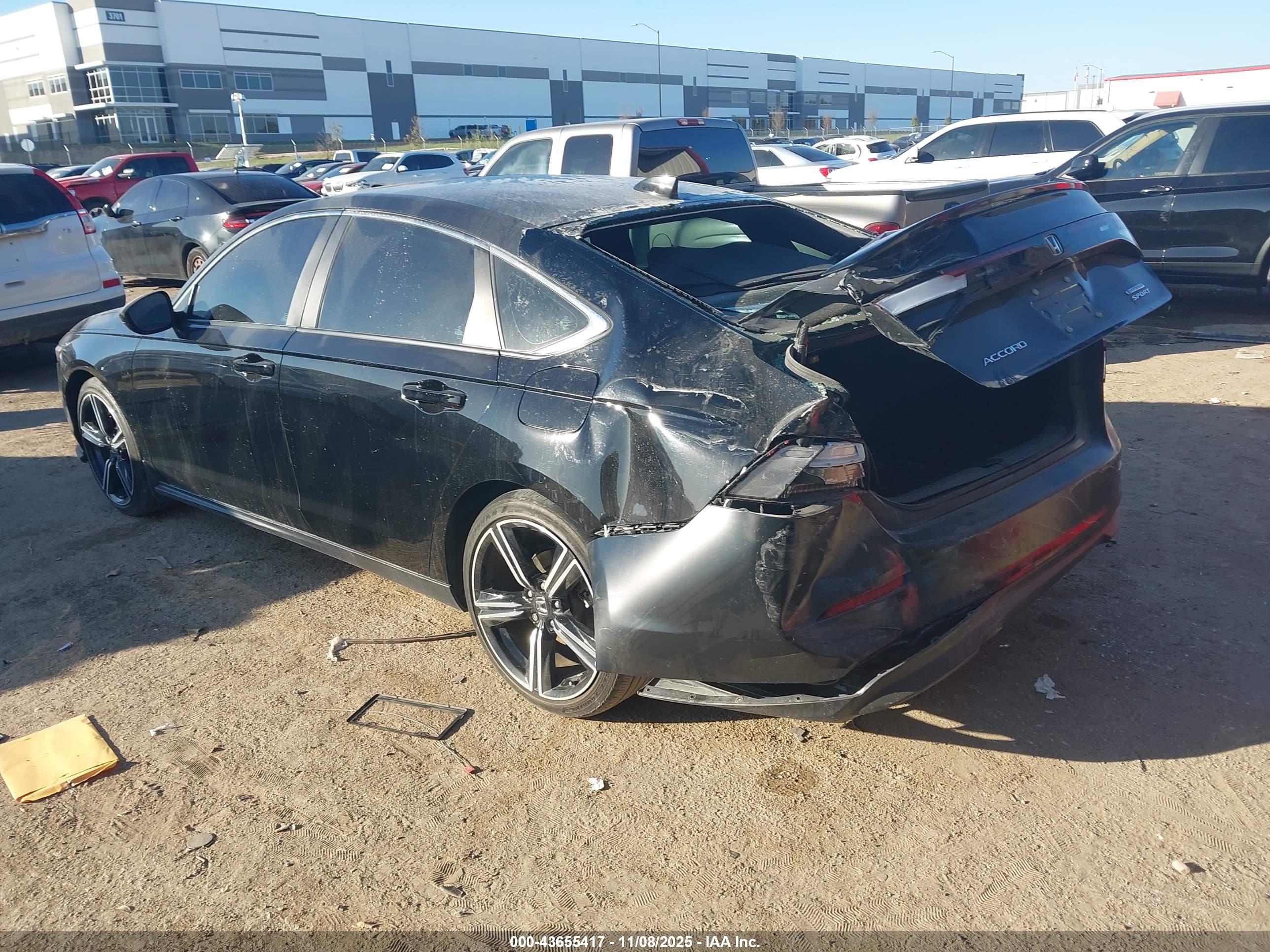 HONDA ACCORD image 3