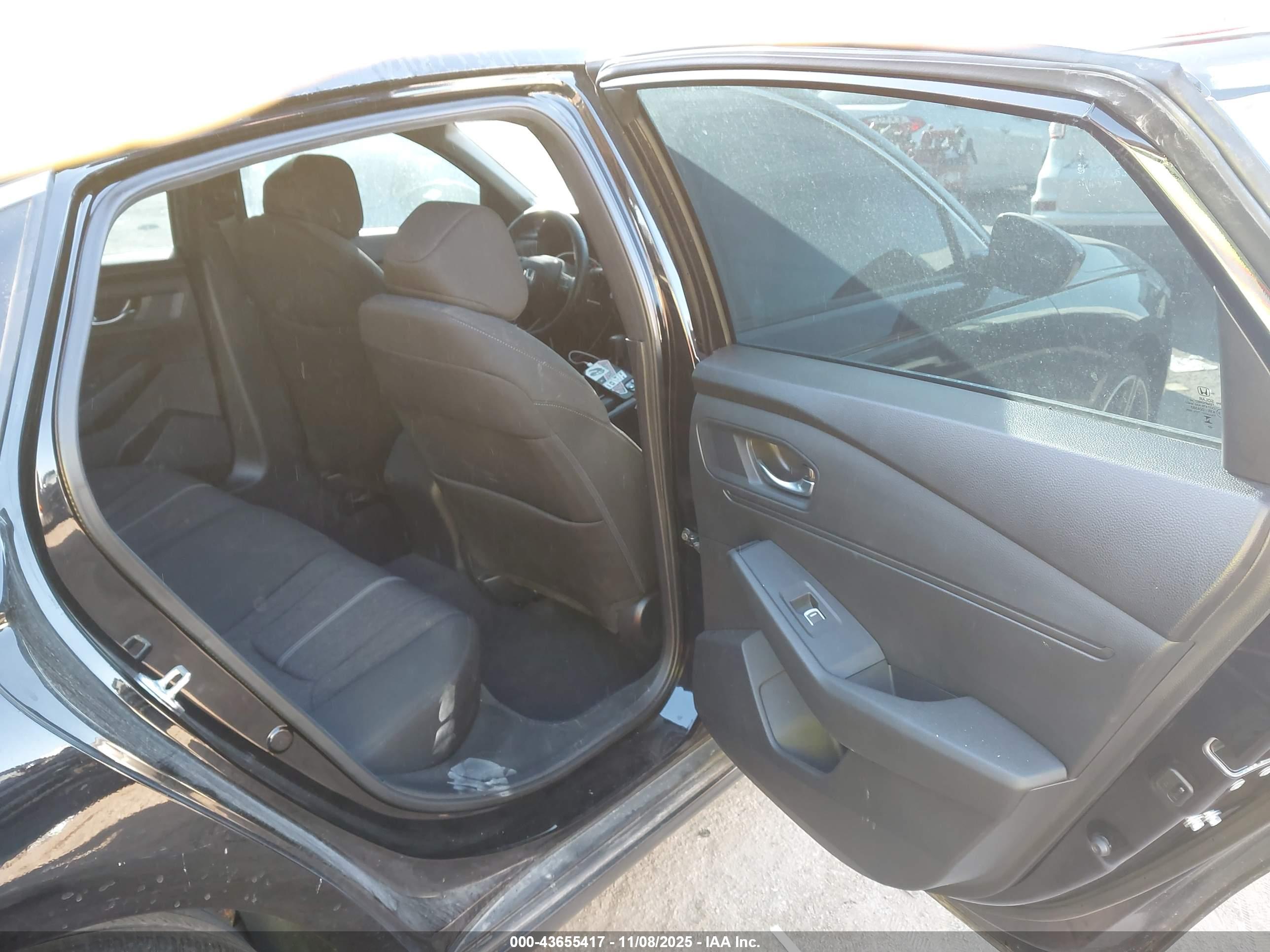 HONDA ACCORD image 8