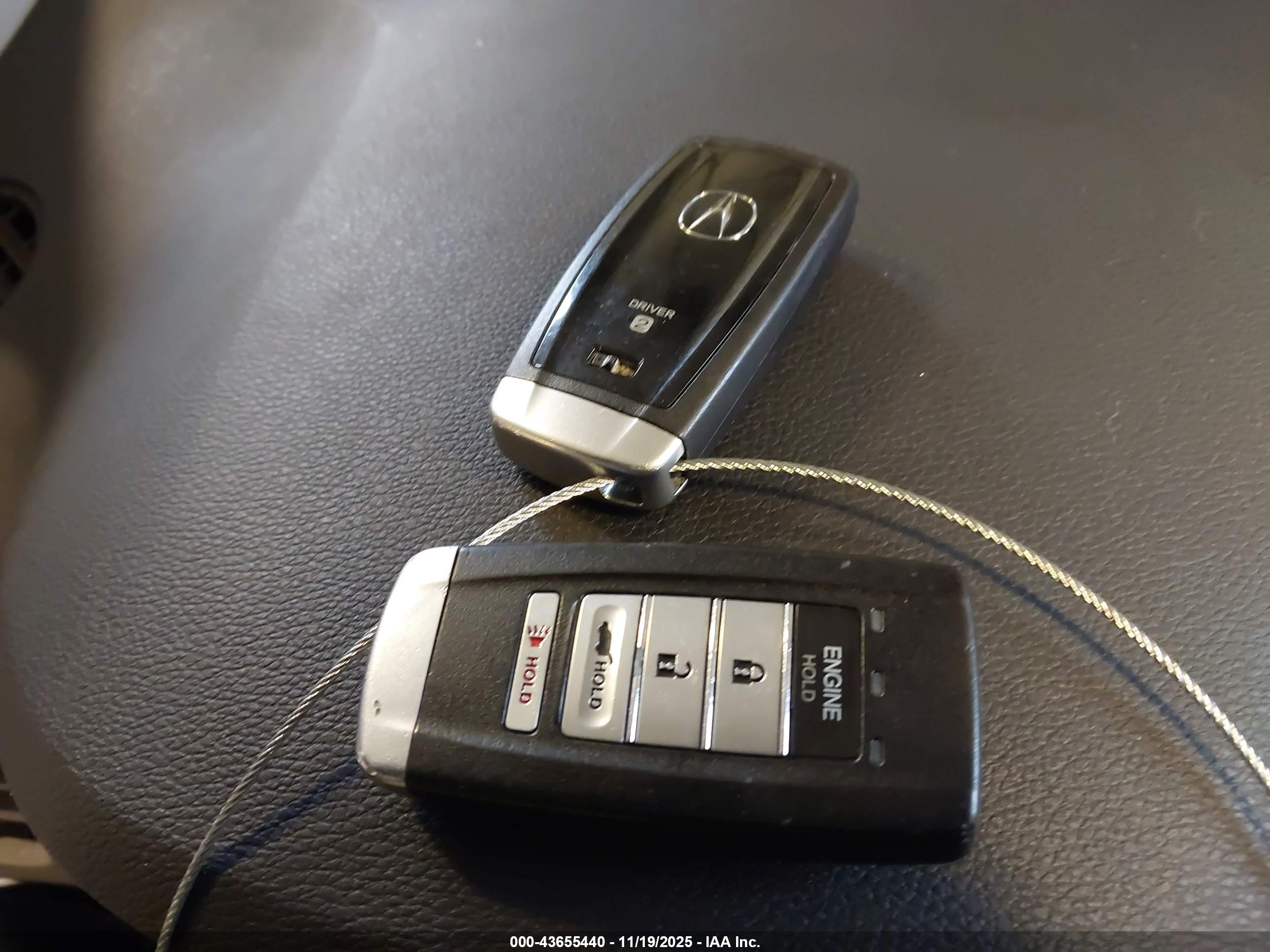 ACURA MDX image 11