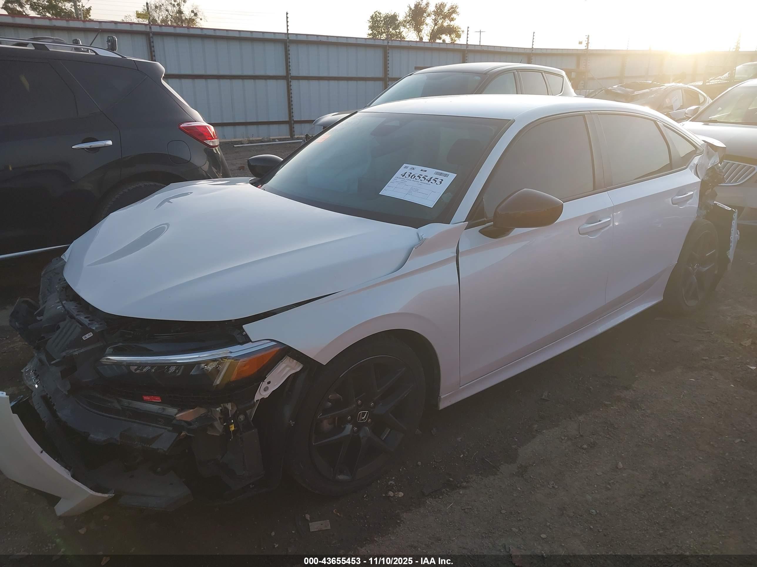 HONDA CIVIC image 2