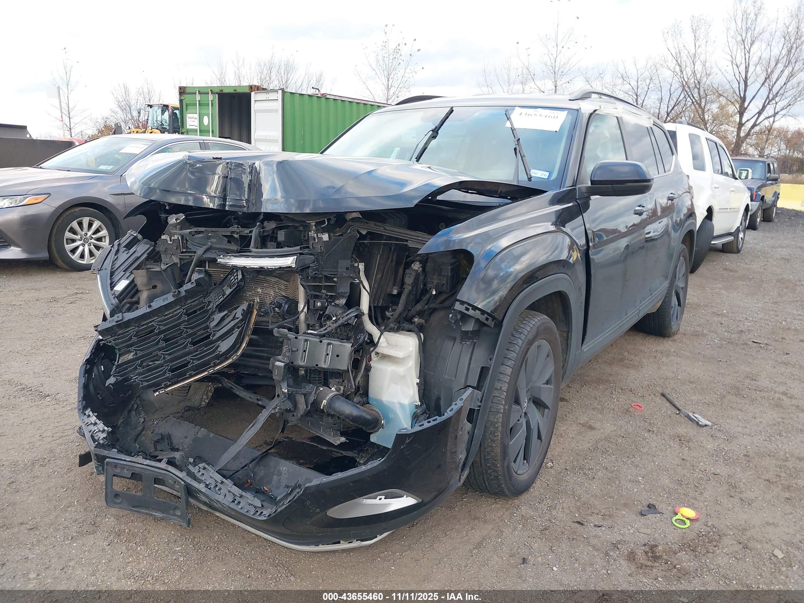 VOLKSWAGEN ATLAS image 6