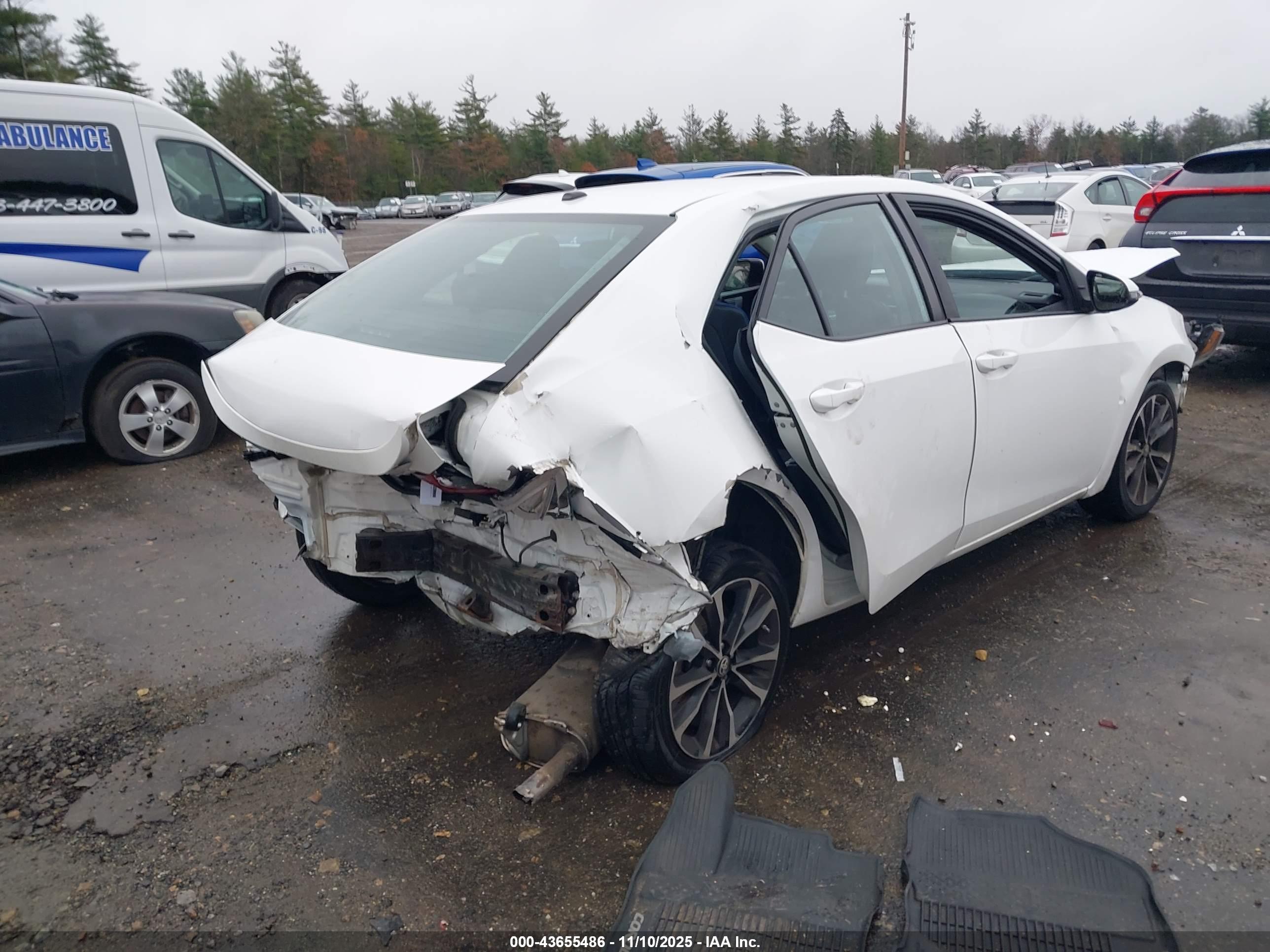 TOYOTA COROLLA image 4