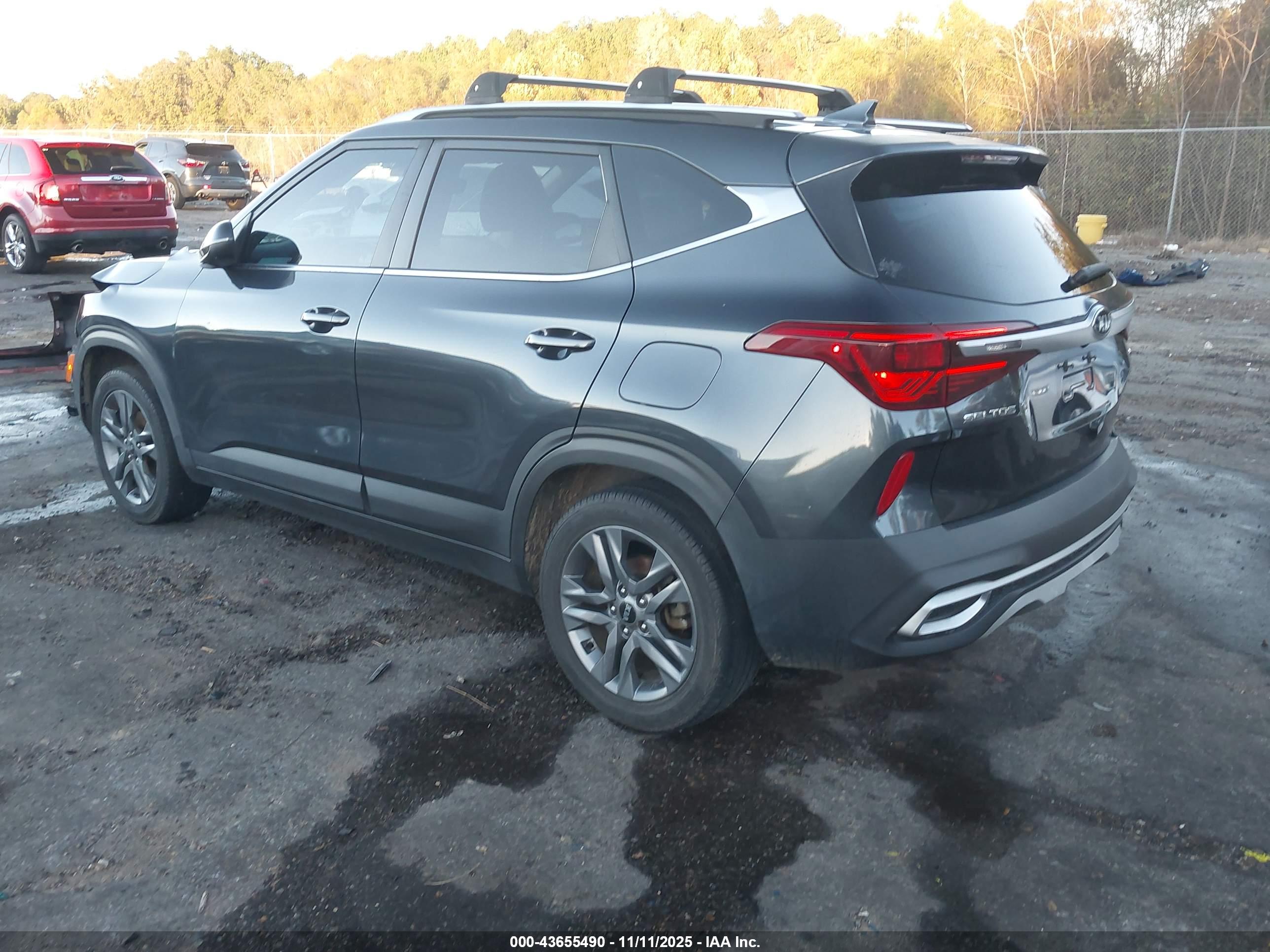 KIA SELTOS image 3