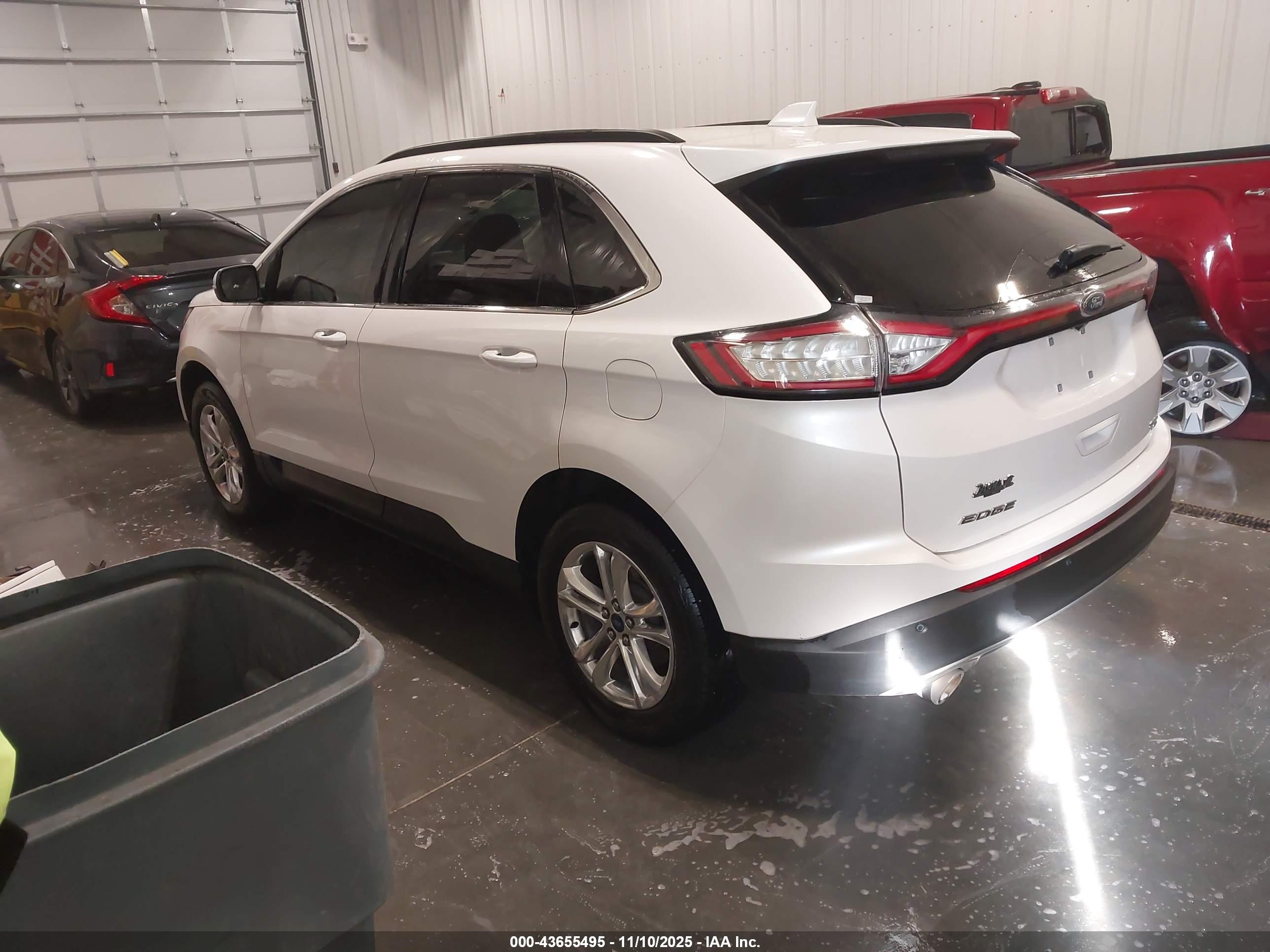 FORD EDGE image 3