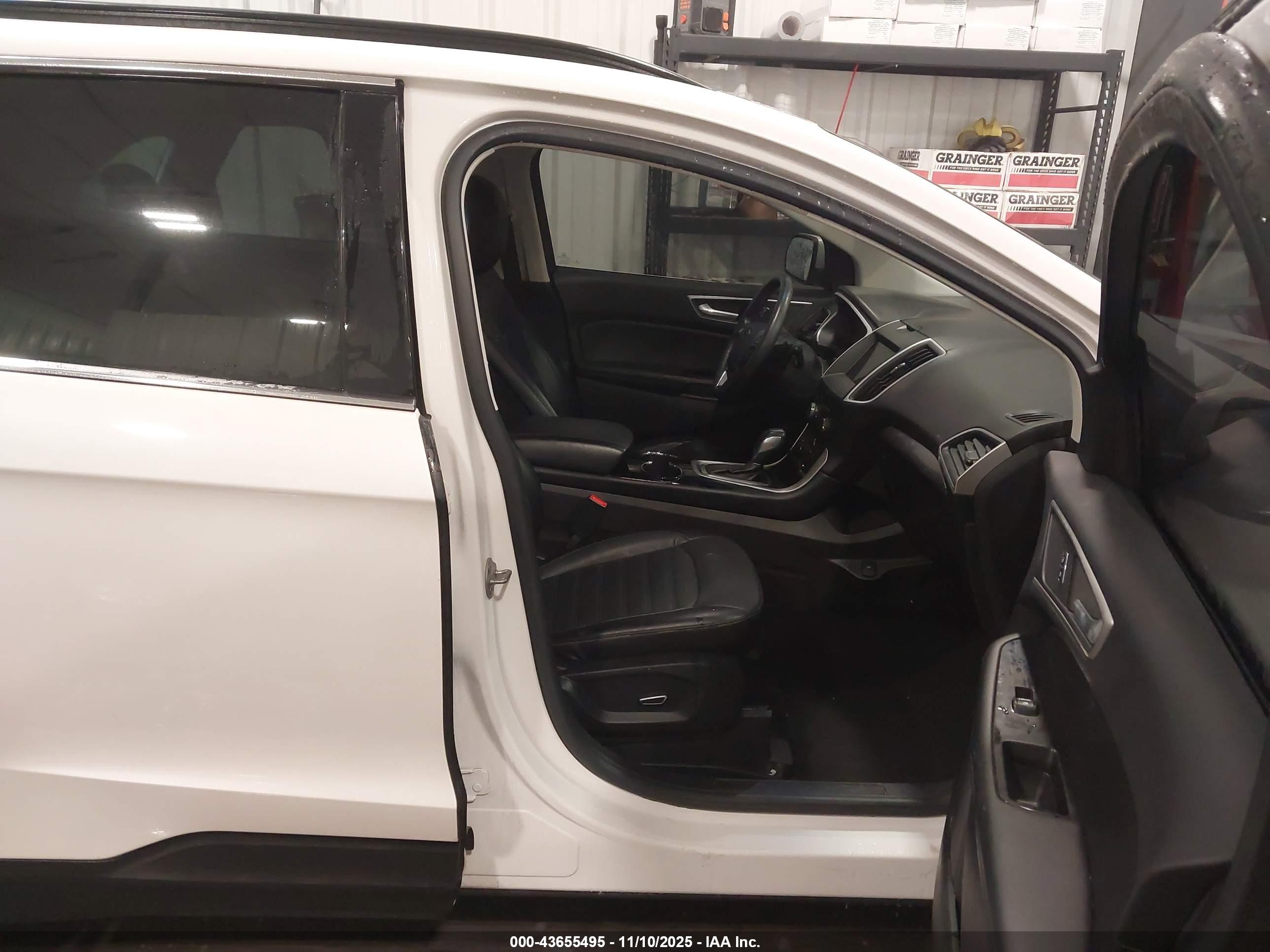 FORD EDGE image 5
