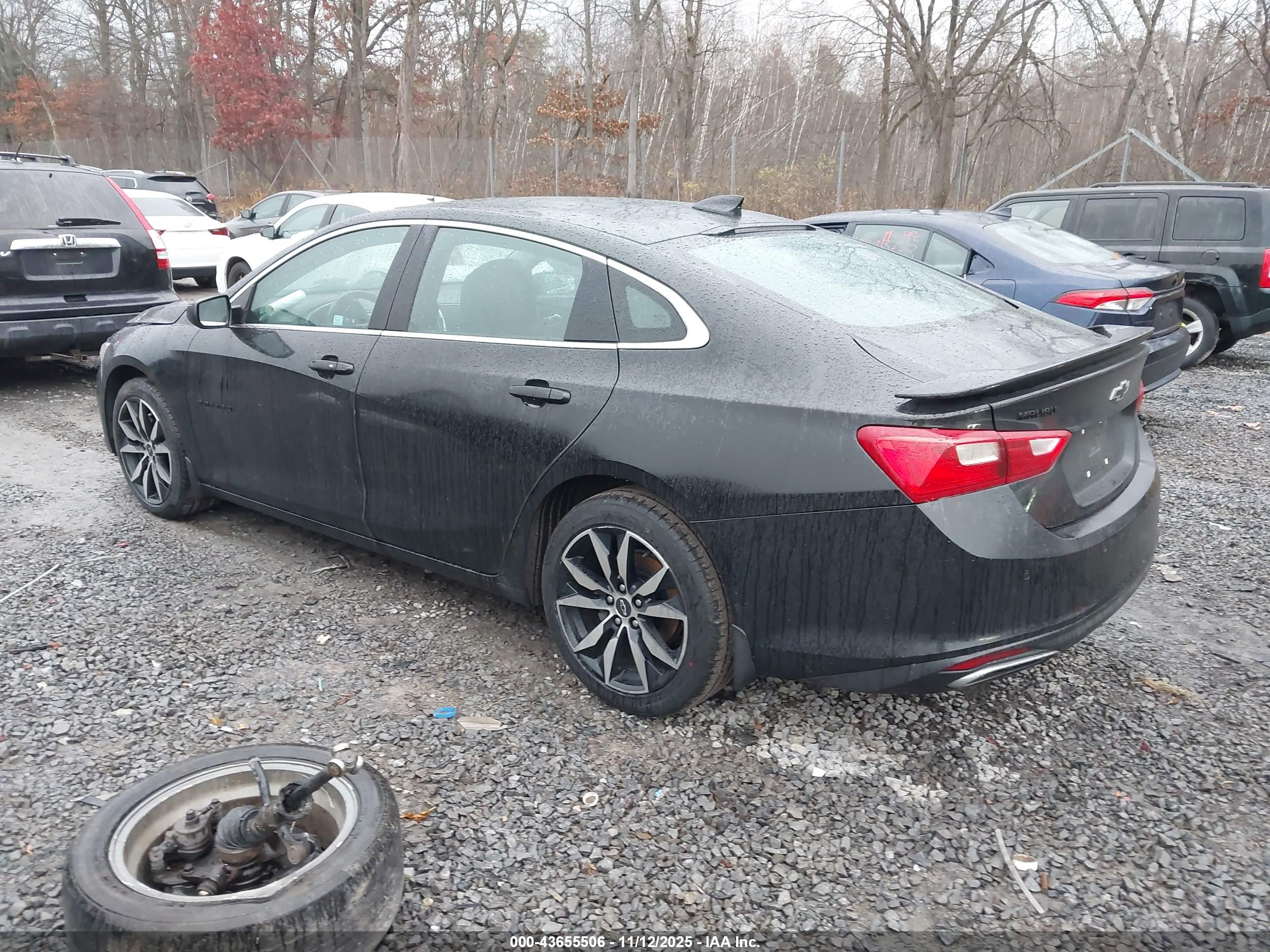 CHEVROLET MALIBU image 3