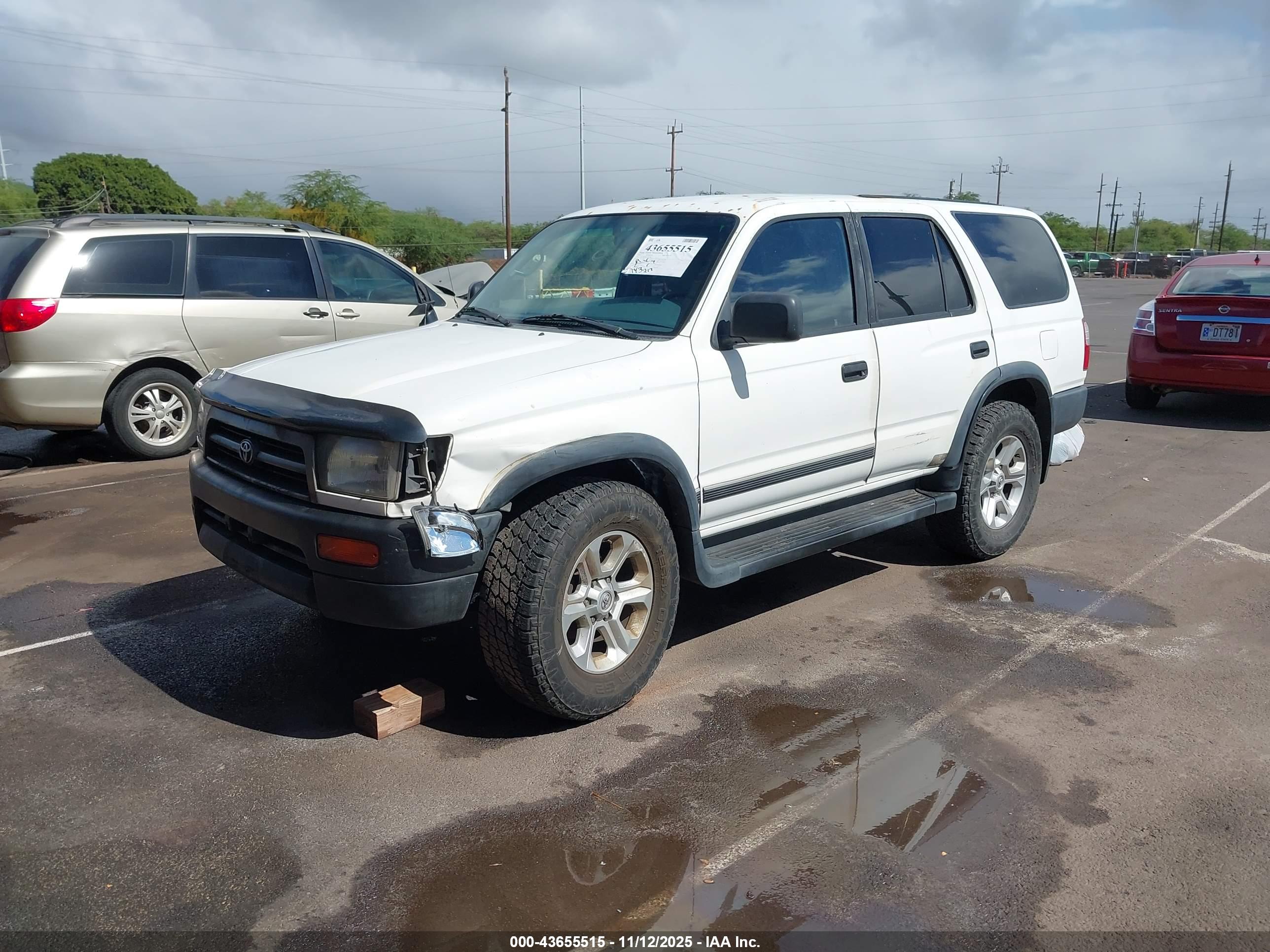 TOYOTA 4RUNNER image 2
