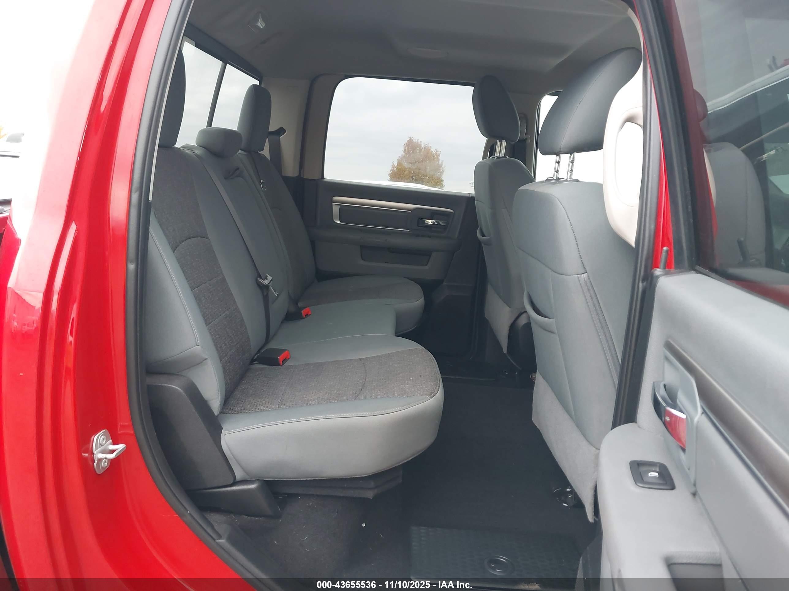 RAM 1500 image 8