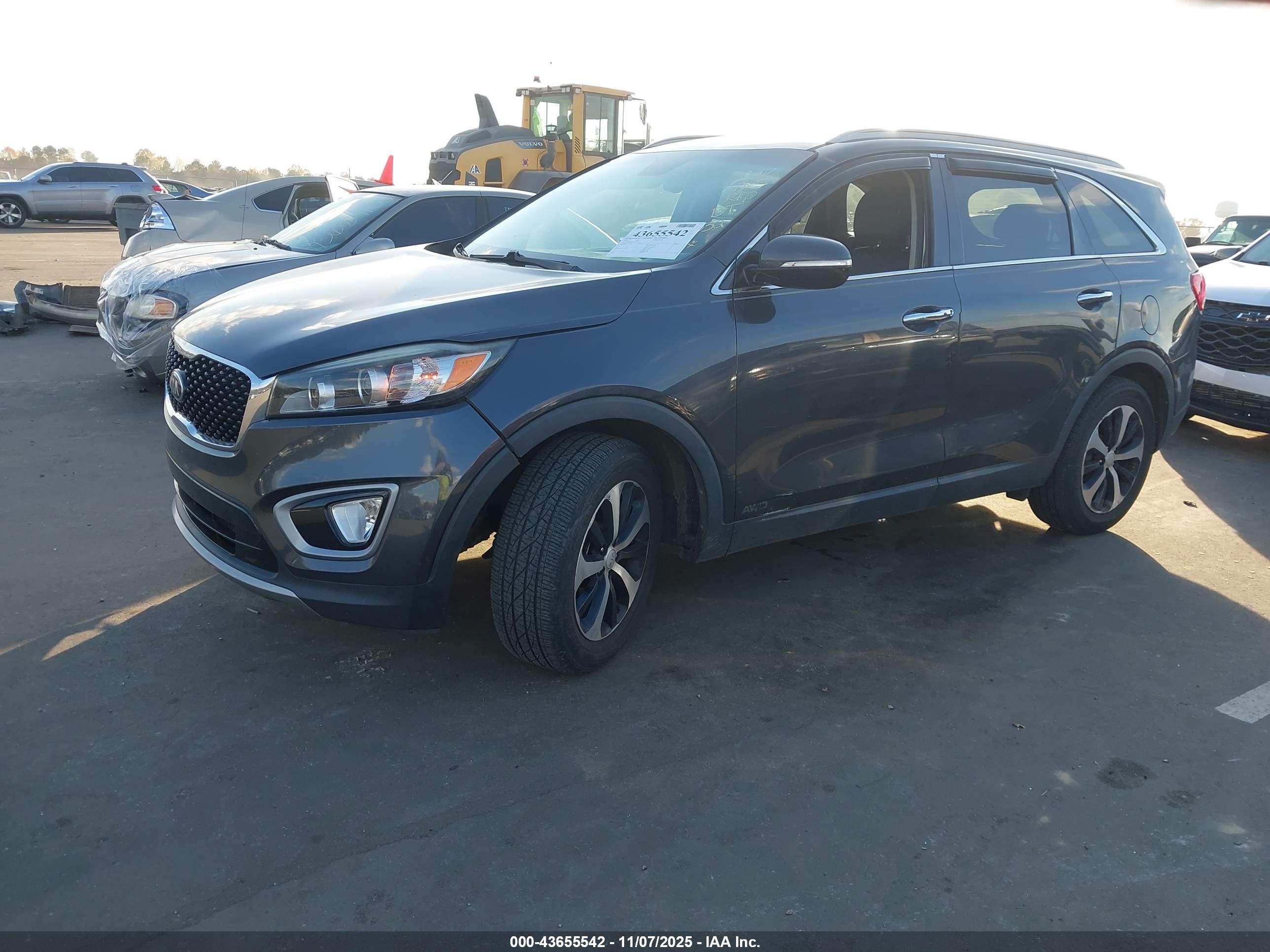 KIA SORENTO image 2