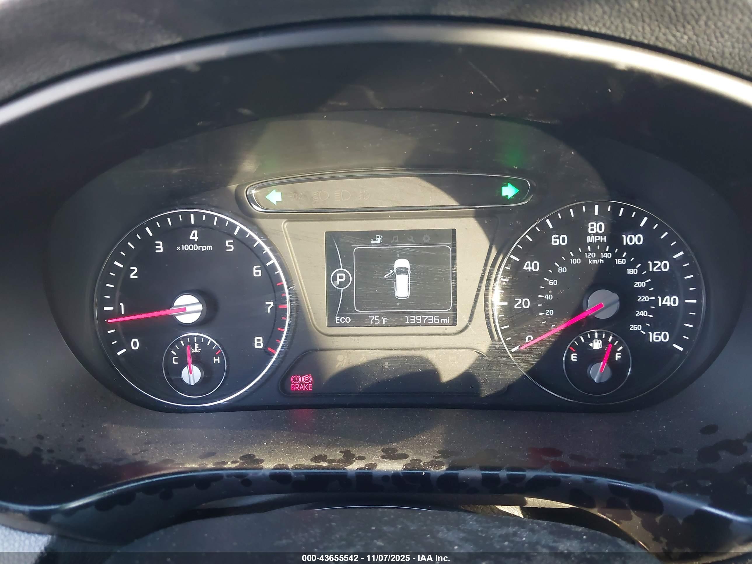 KIA SORENTO image 7