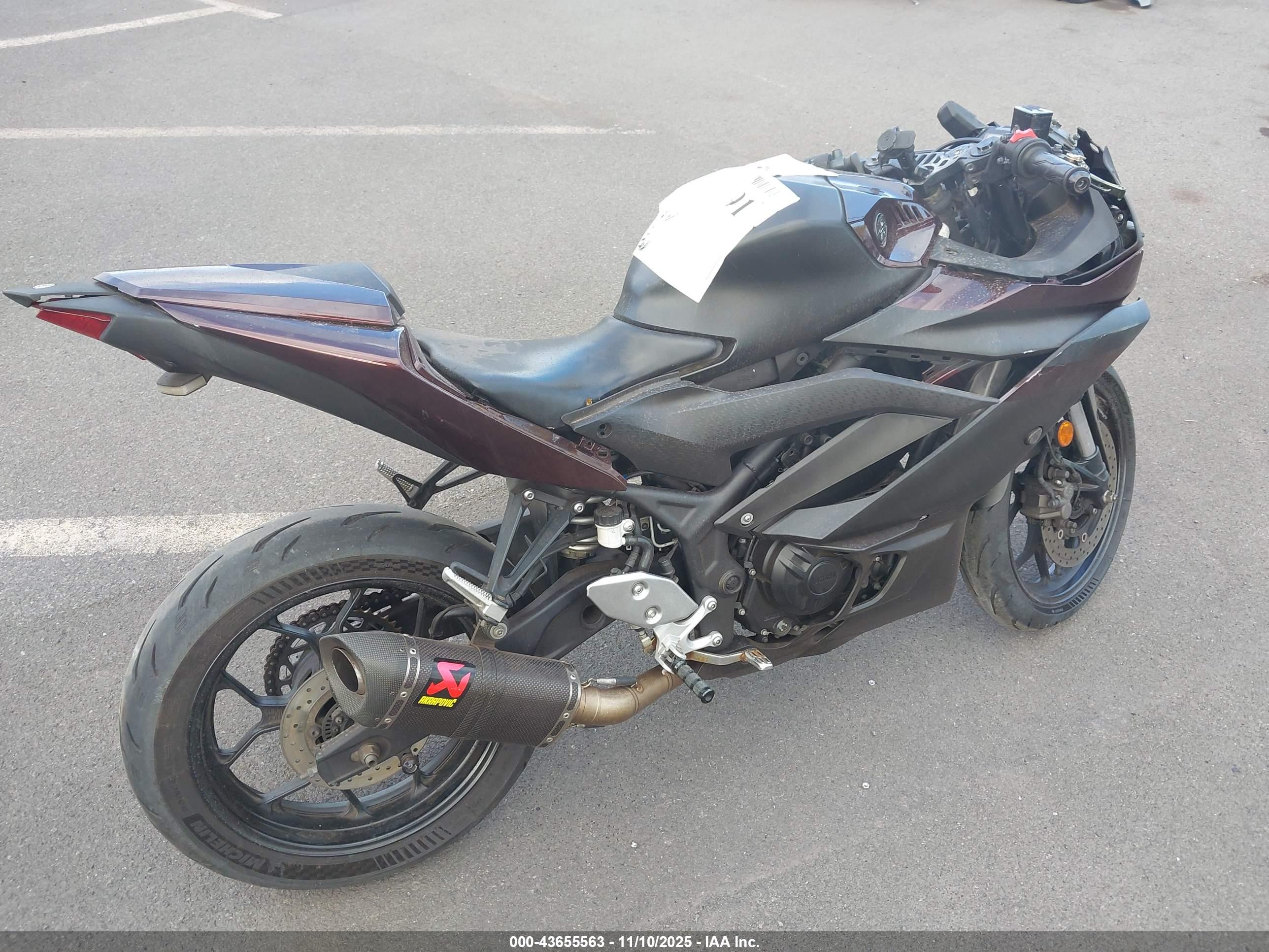 YAMAHA YZFR3 image 4