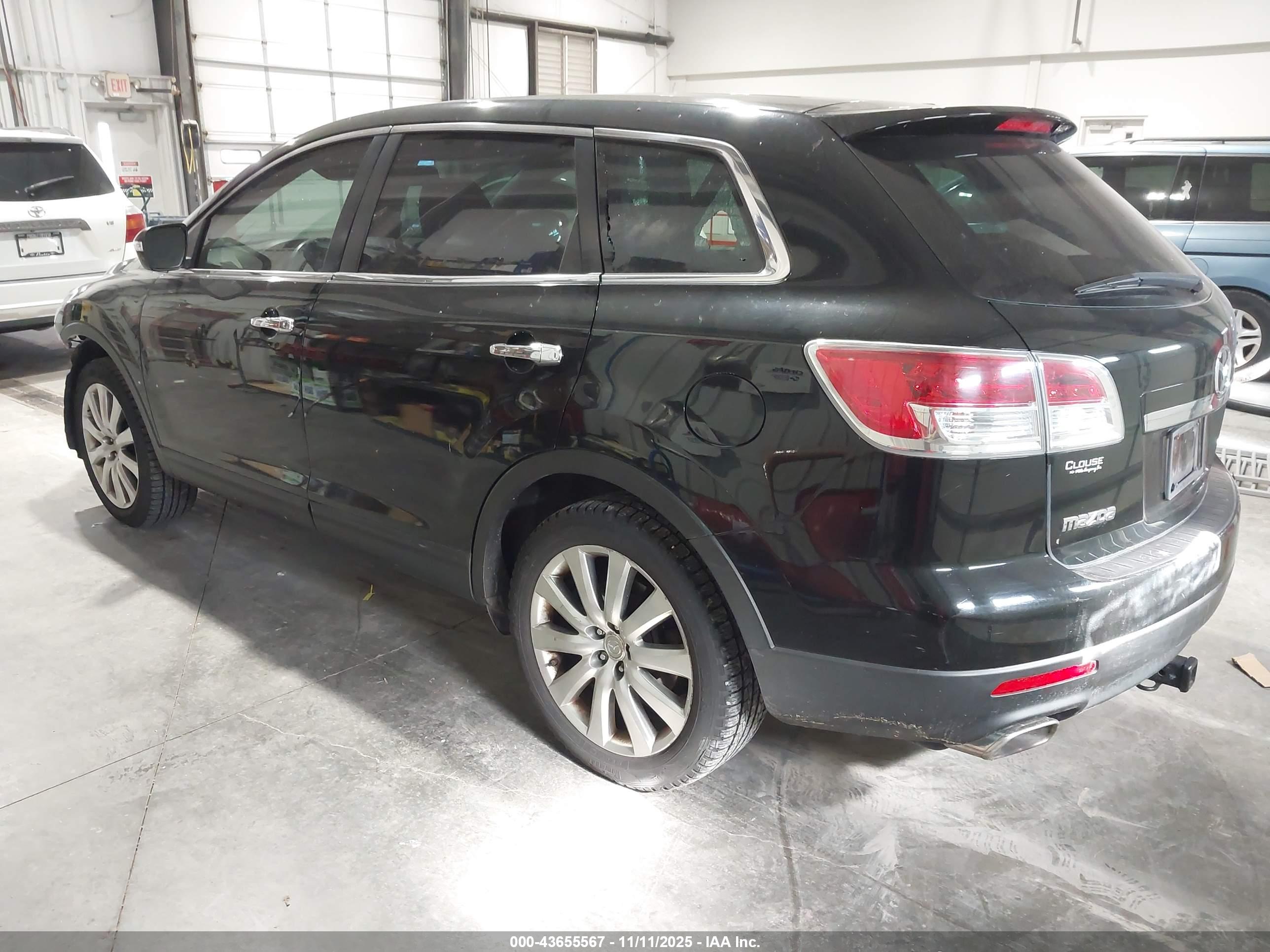 MAZDA CX-9 image 3