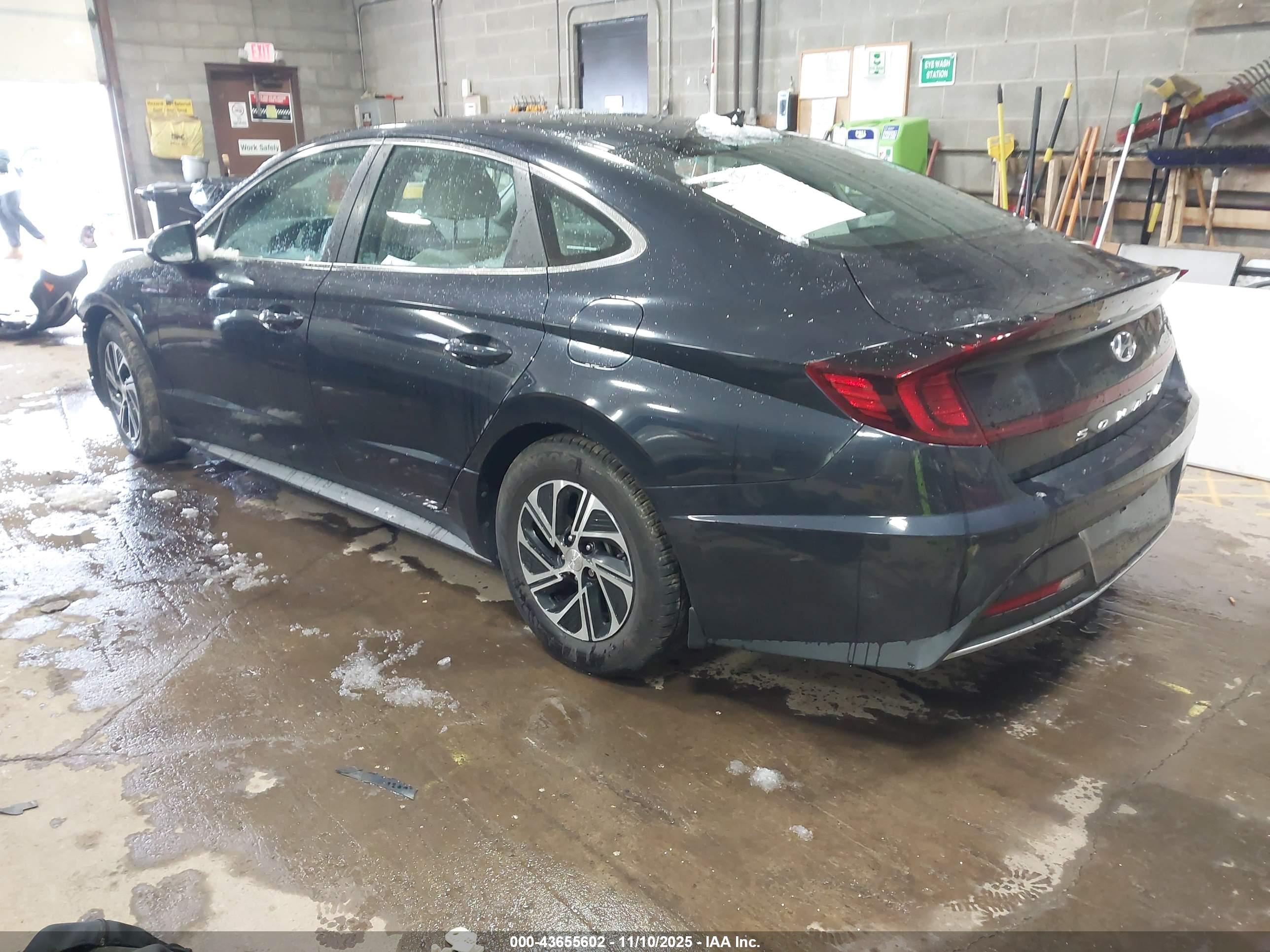 HYUNDAI SONATA image 3