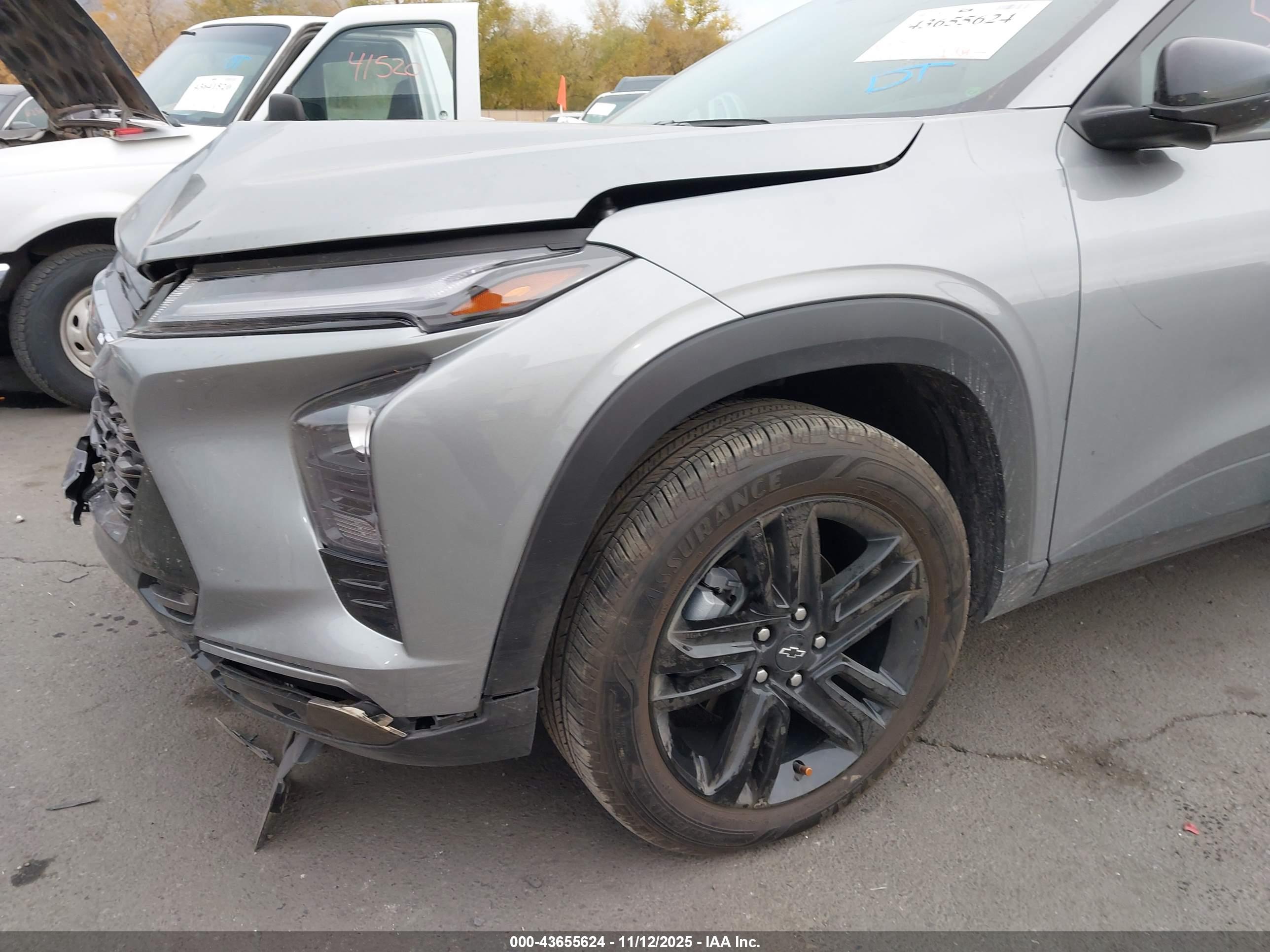CHEVROLET TRAX image 6