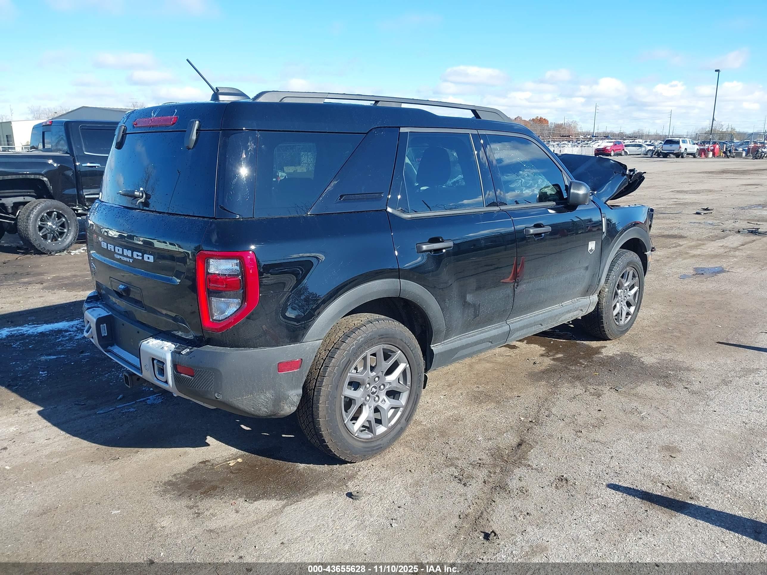FORD BRONCO image 4
