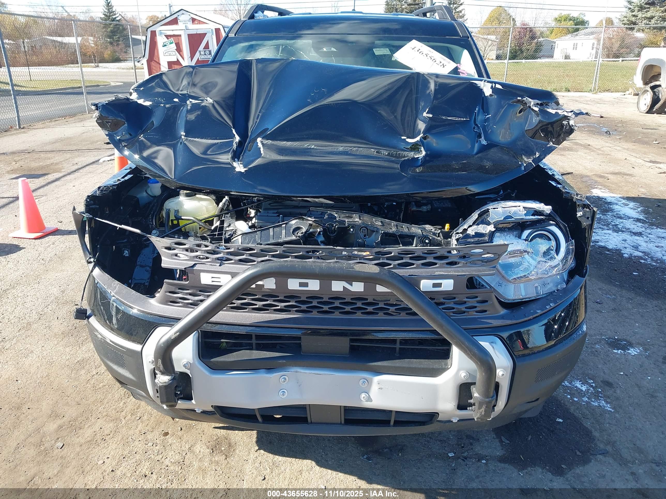 FORD BRONCO image 6