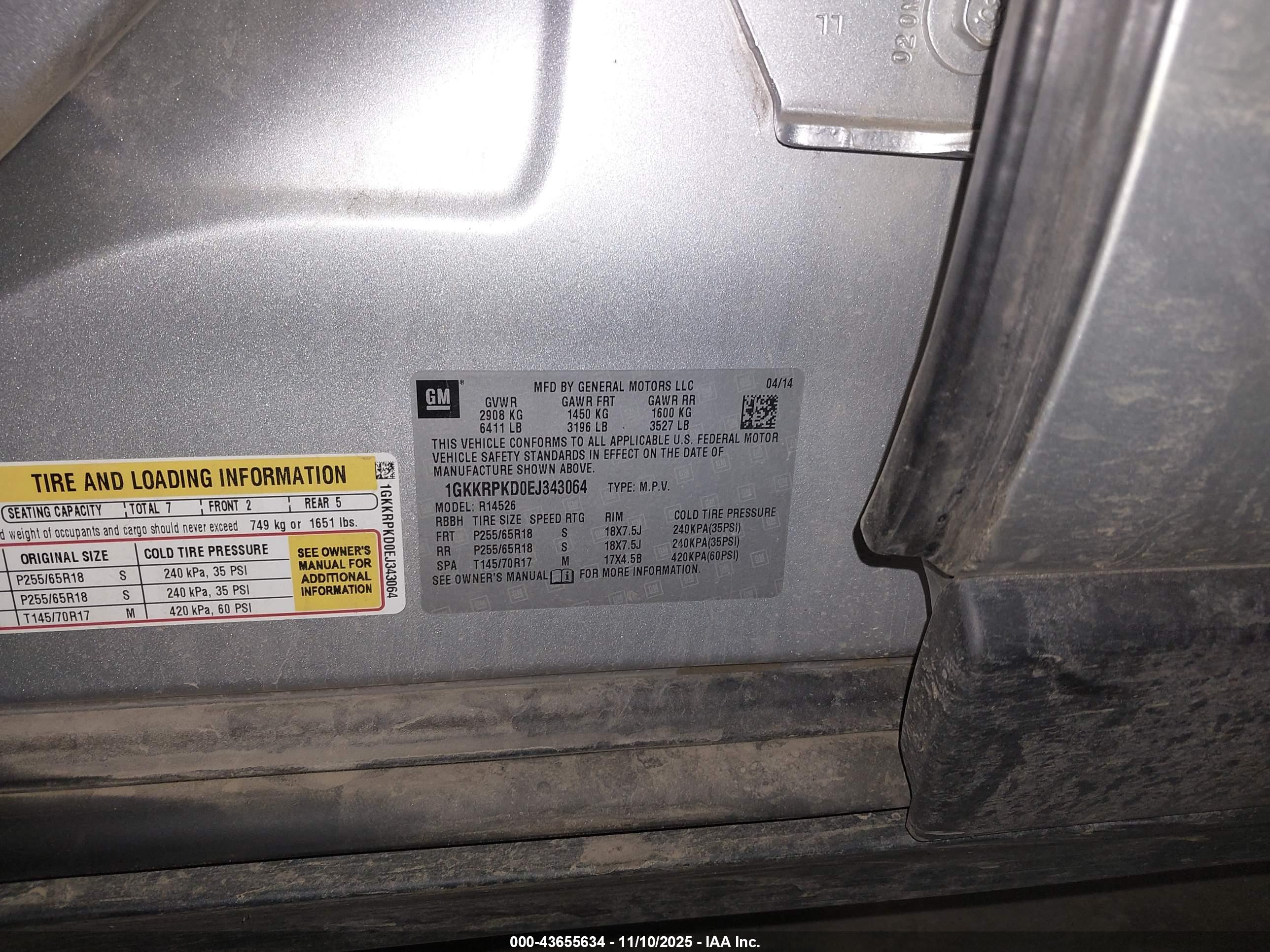GMC ACADIA image 9