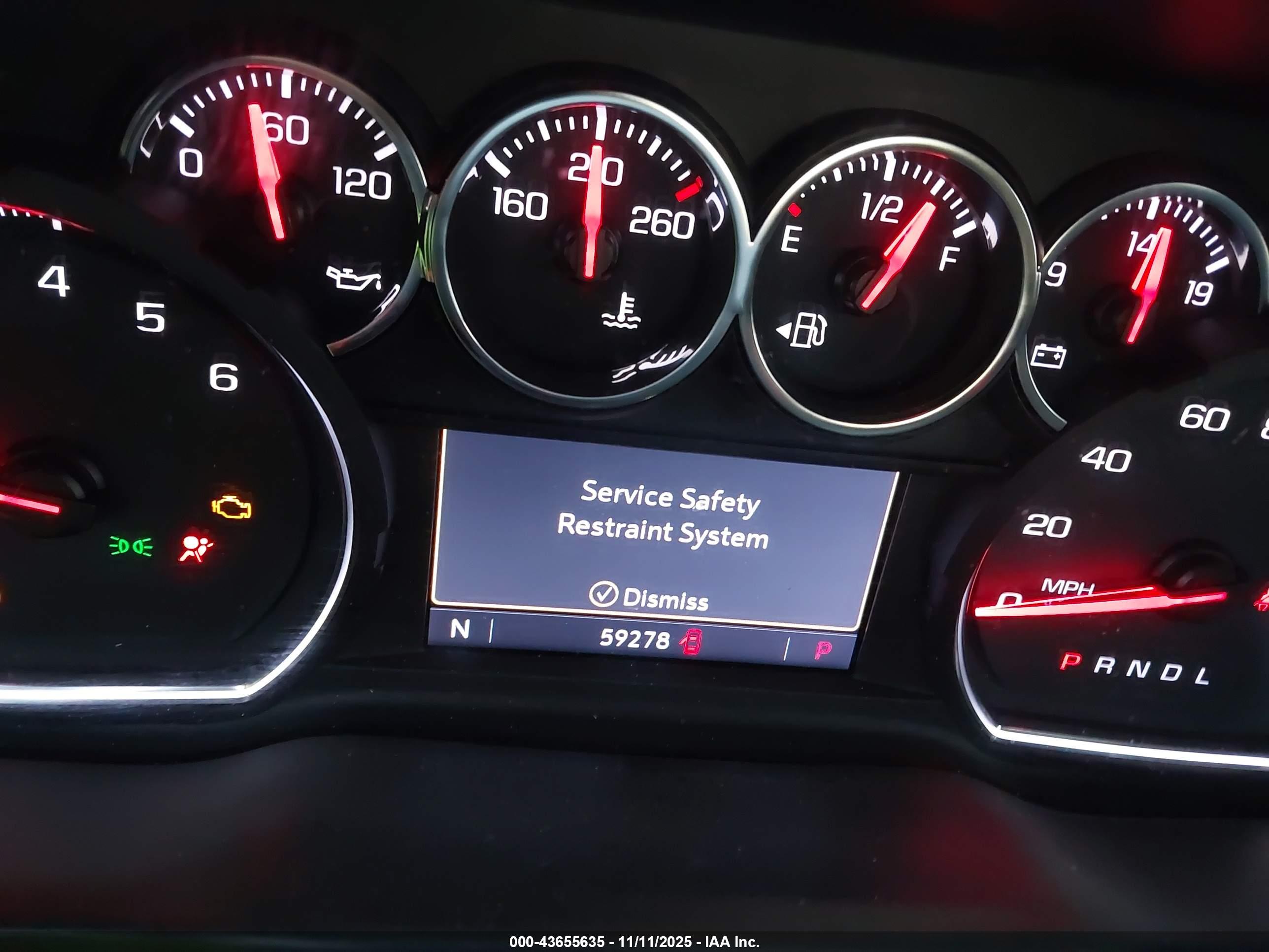 CHEVROLET SILVERADO image 7