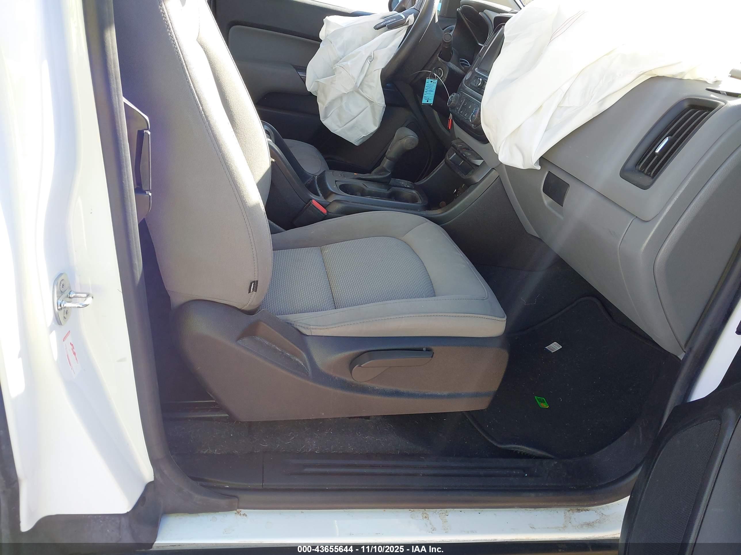 GMC CANYON image 5