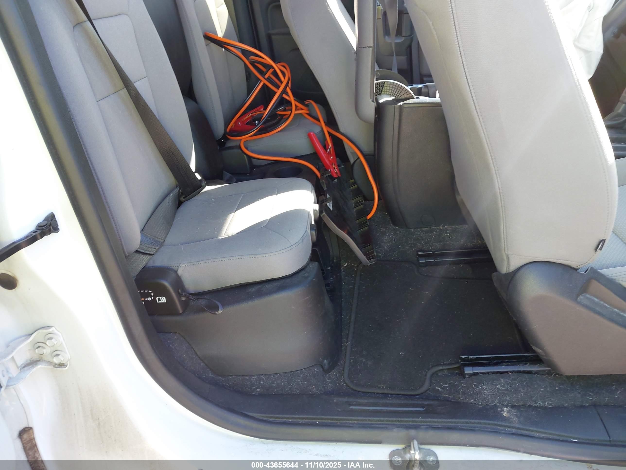 GMC CANYON image 8