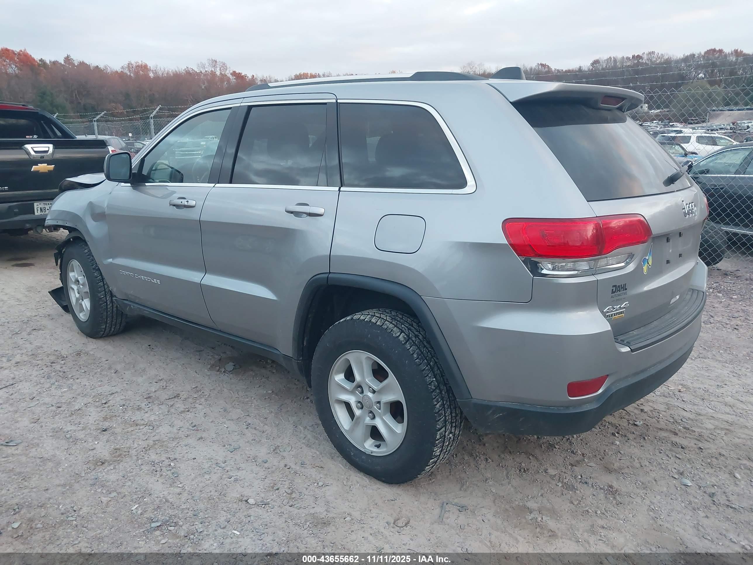 JEEP GRAND image 3