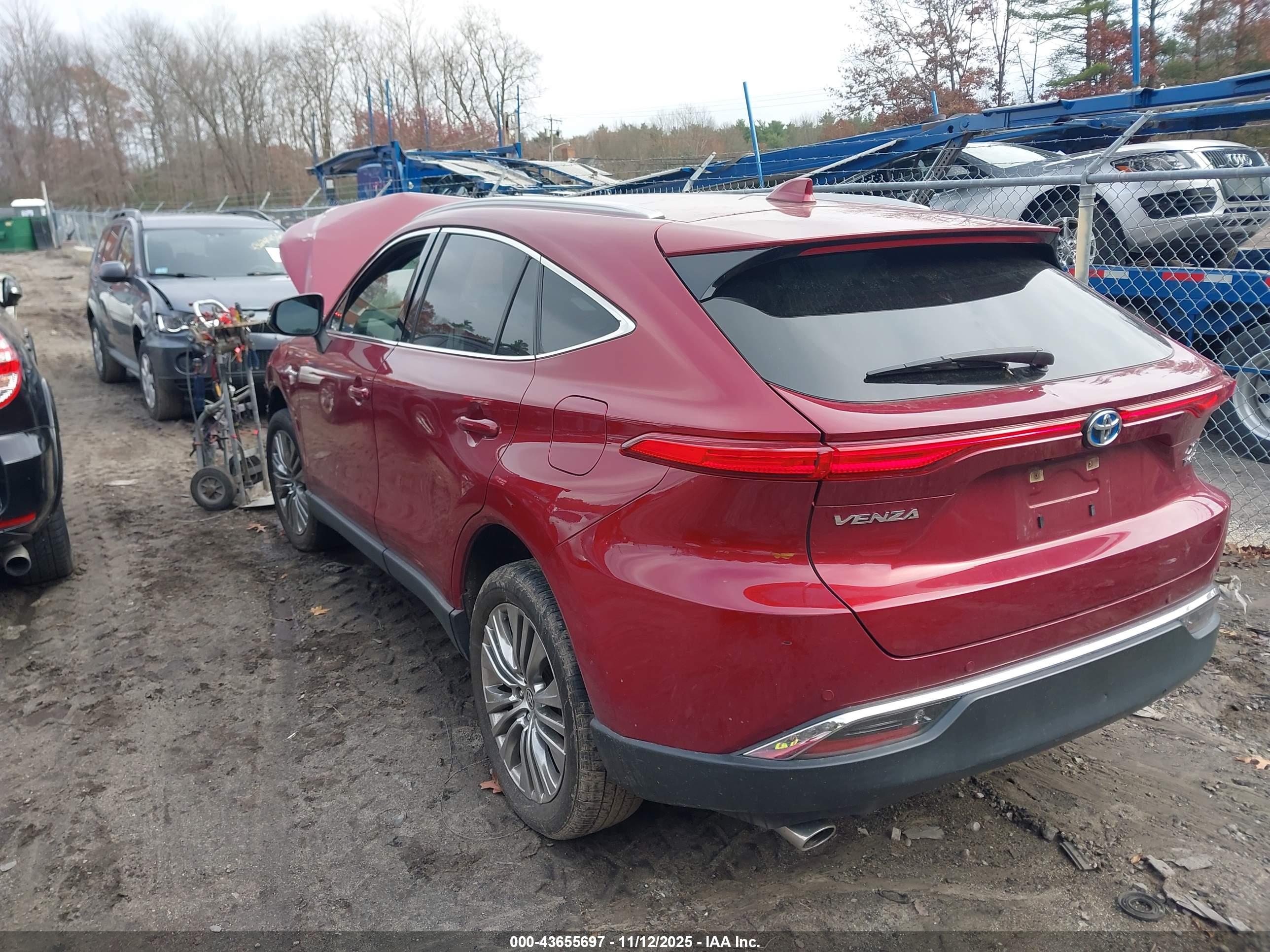 TOYOTA VENZA image 3