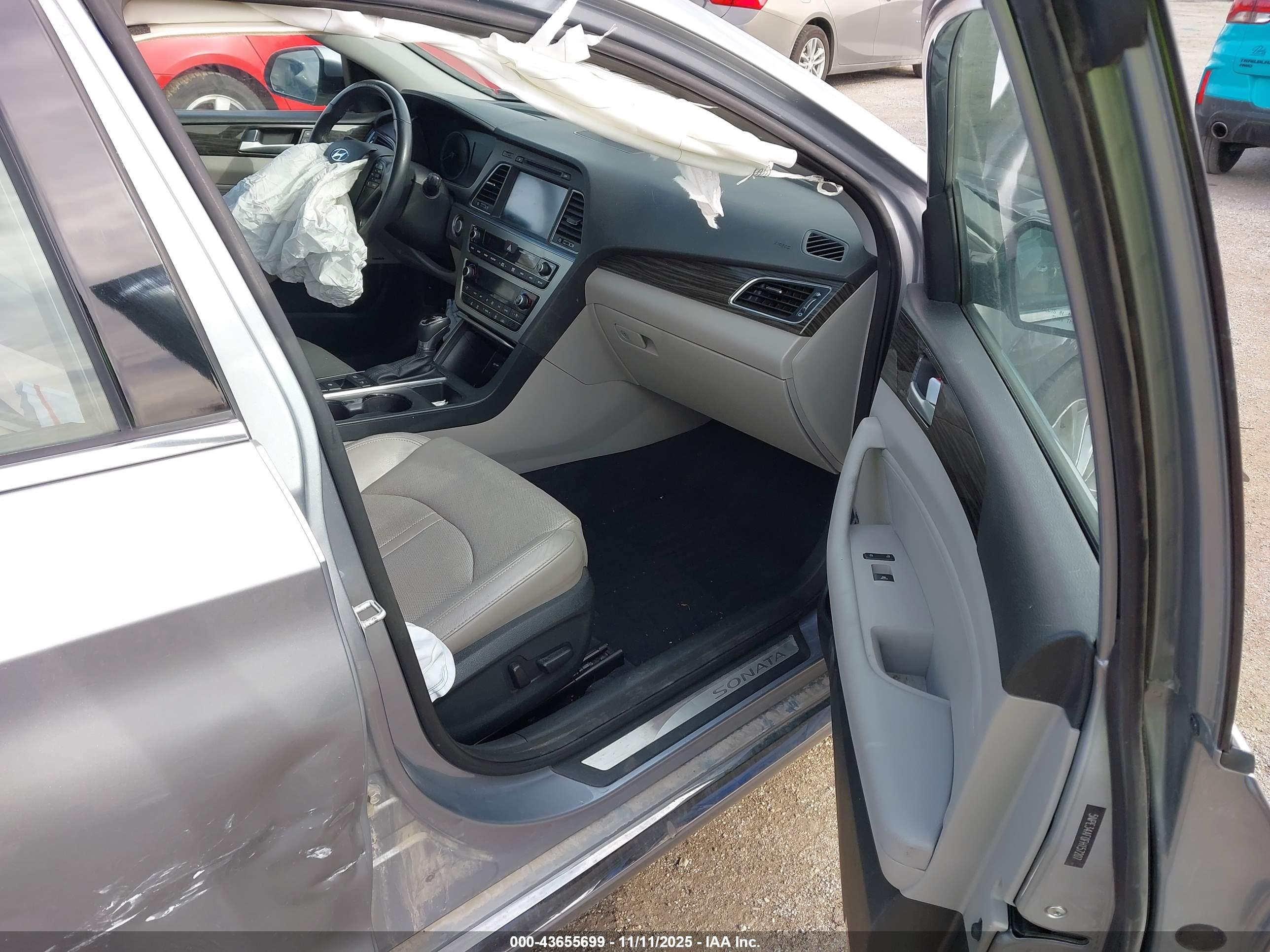 HYUNDAI SONATA image 5