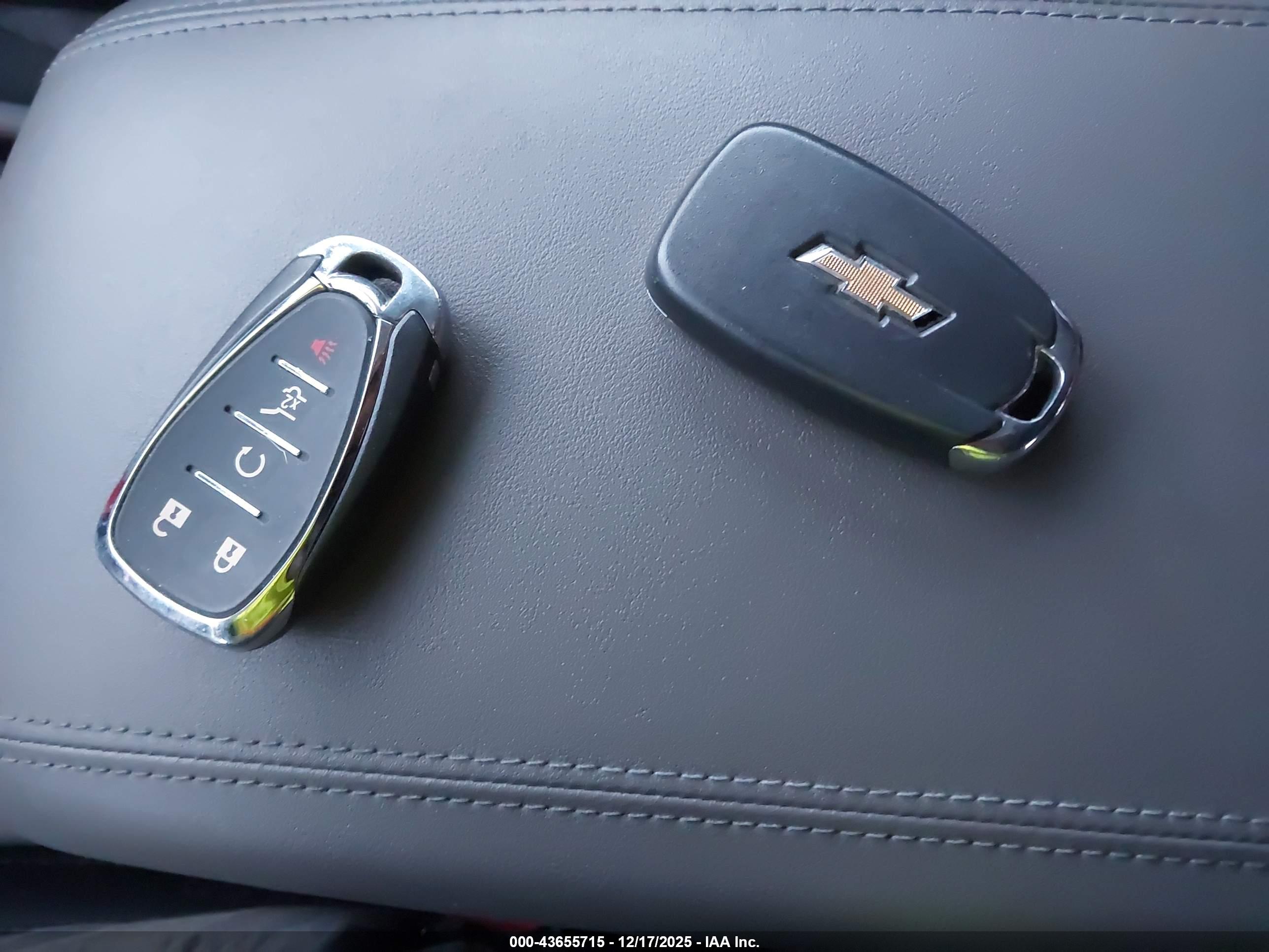CHEVROLET EQUINOX image 11