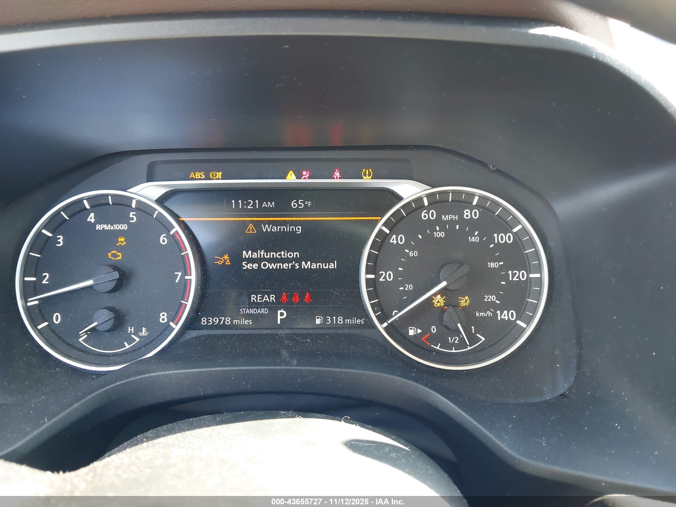 NISSAN ROGUE image 7