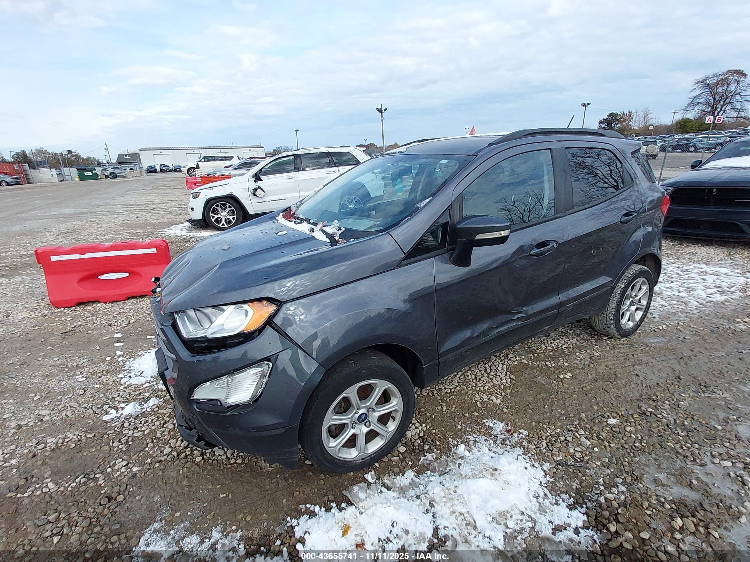 FORD ECOSPORT image 2