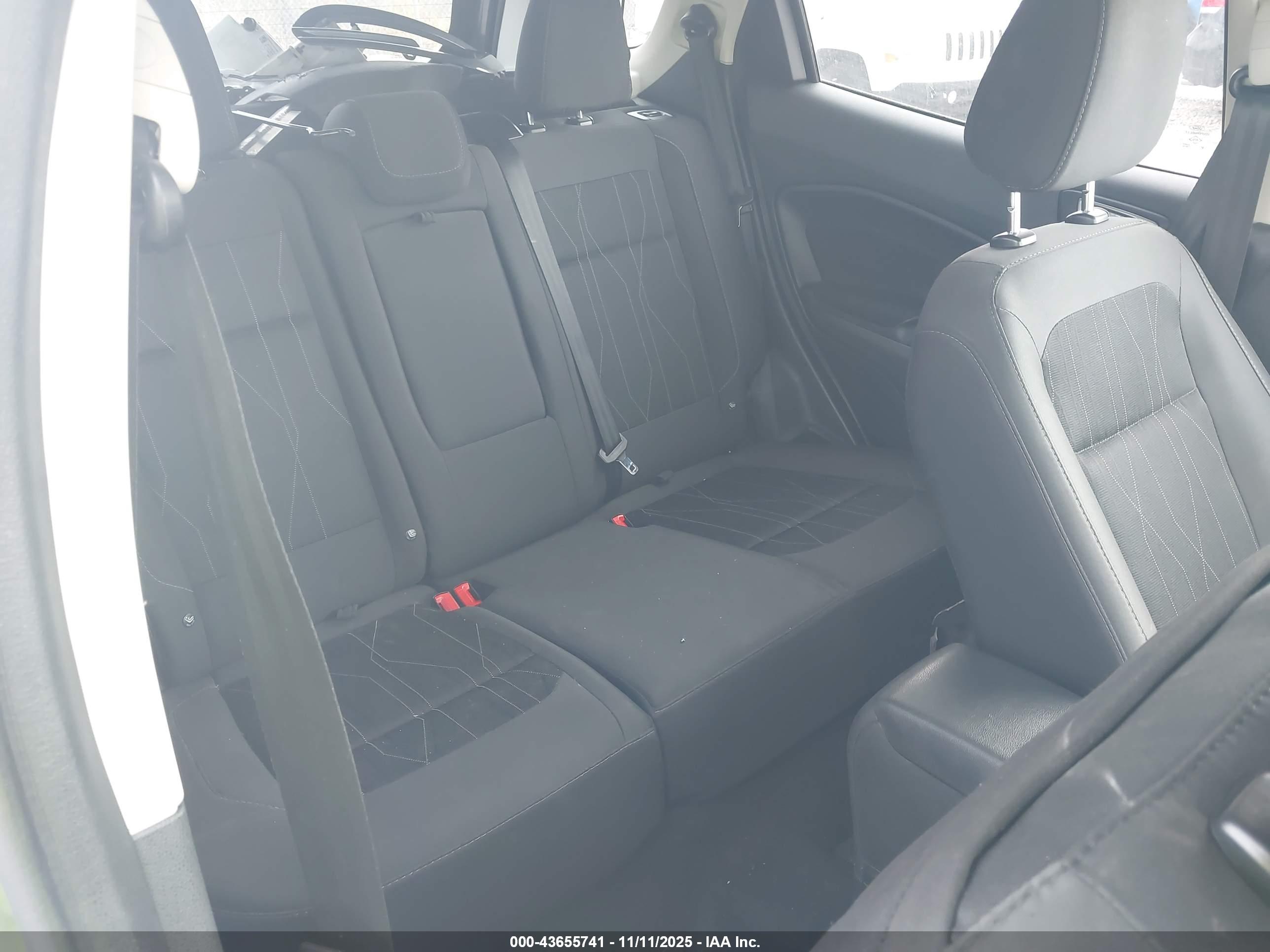 FORD ECOSPORT image 8