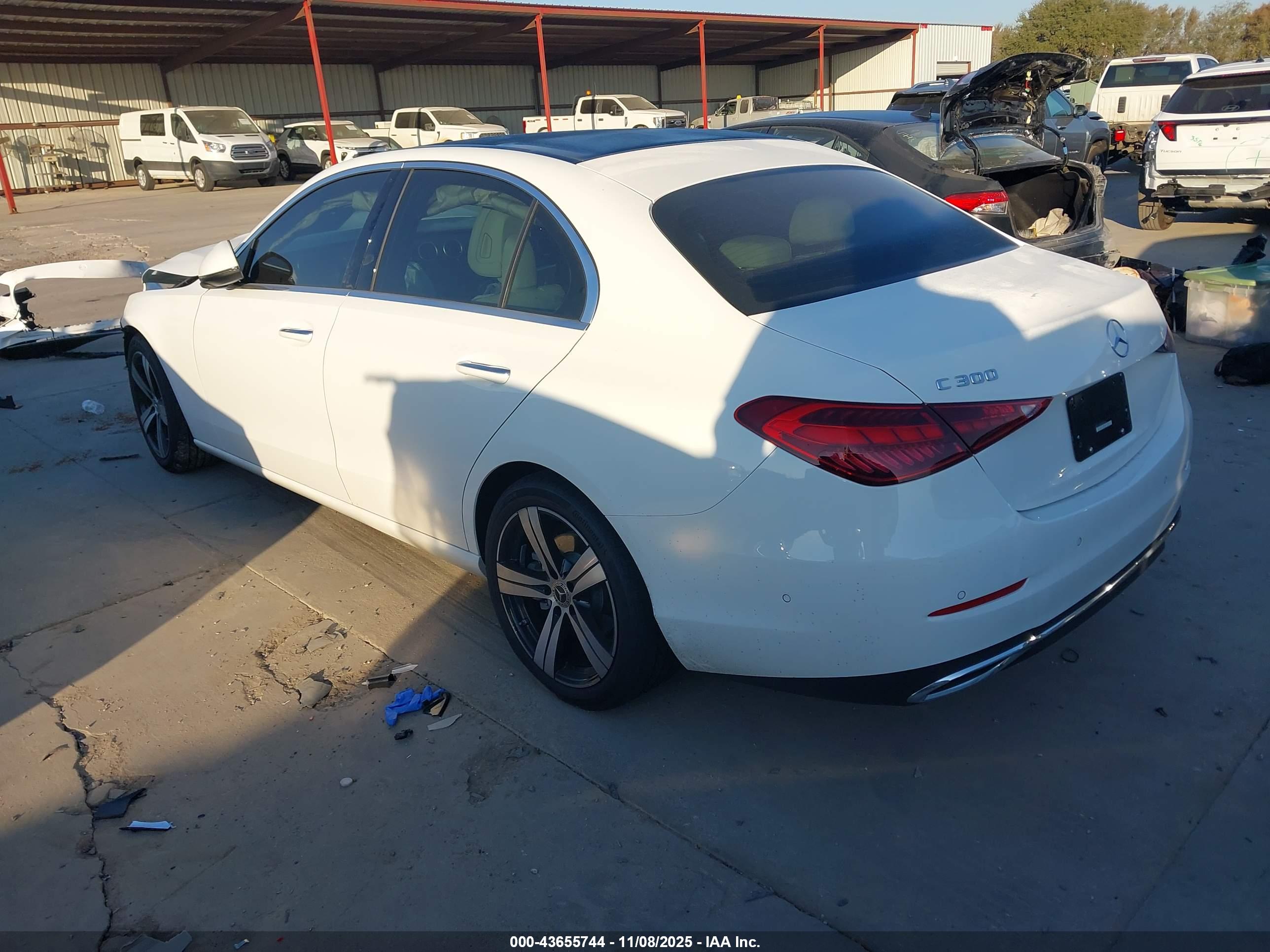 MERCEDES-BENZ C image 3