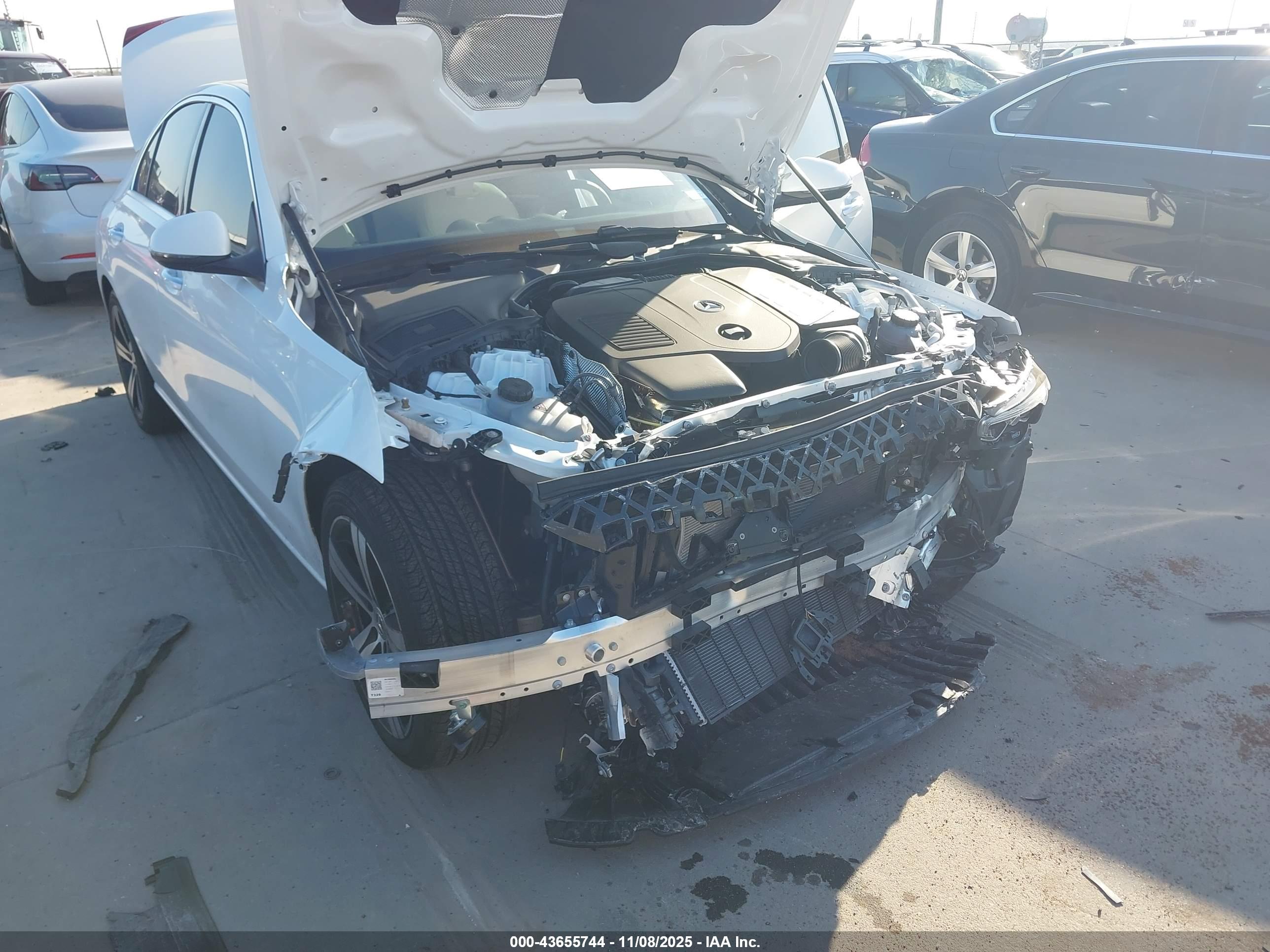 MERCEDES-BENZ C image 6