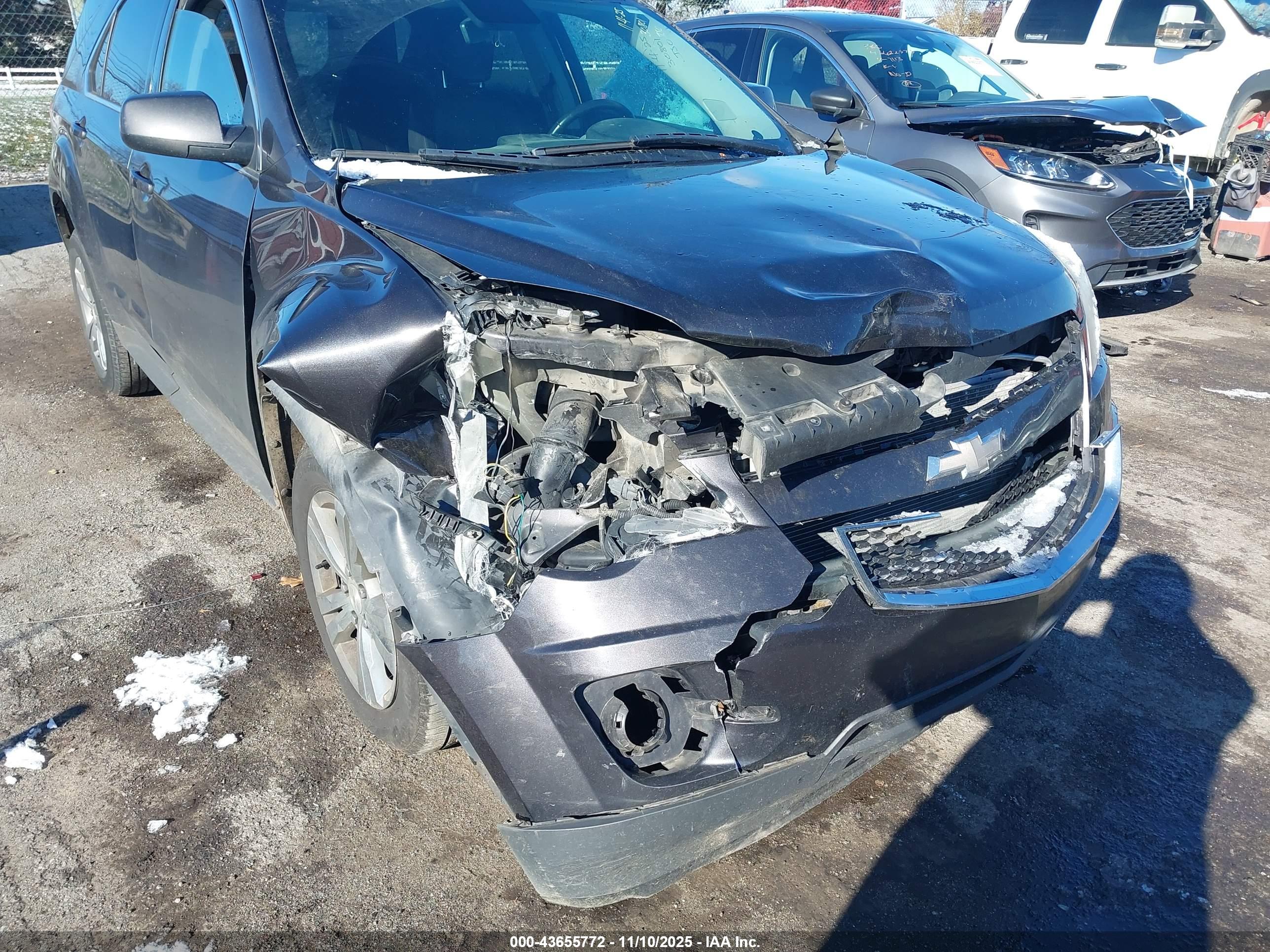 CHEVROLET EQUINOX image 6