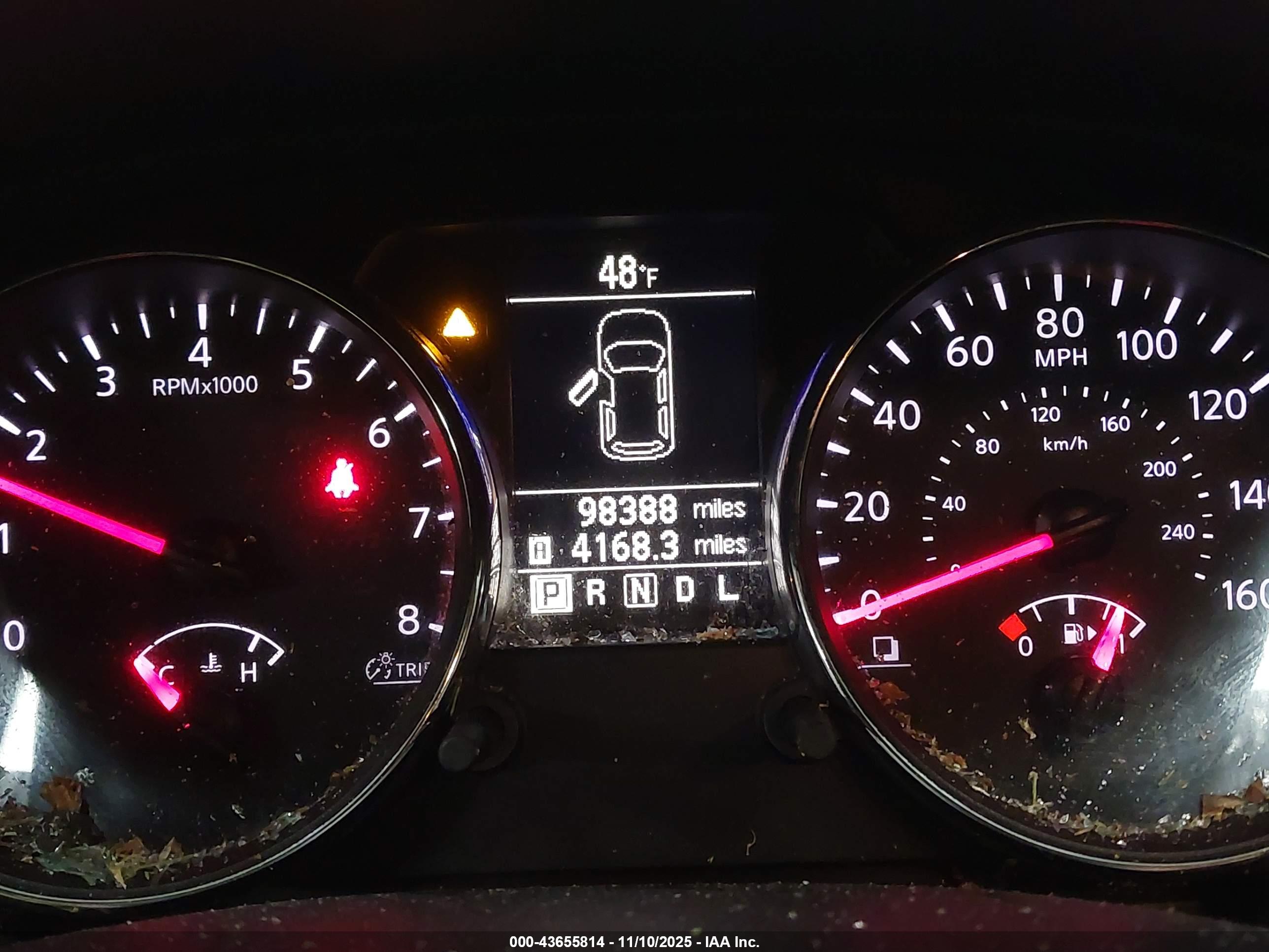 NISSAN ROGUE image 7