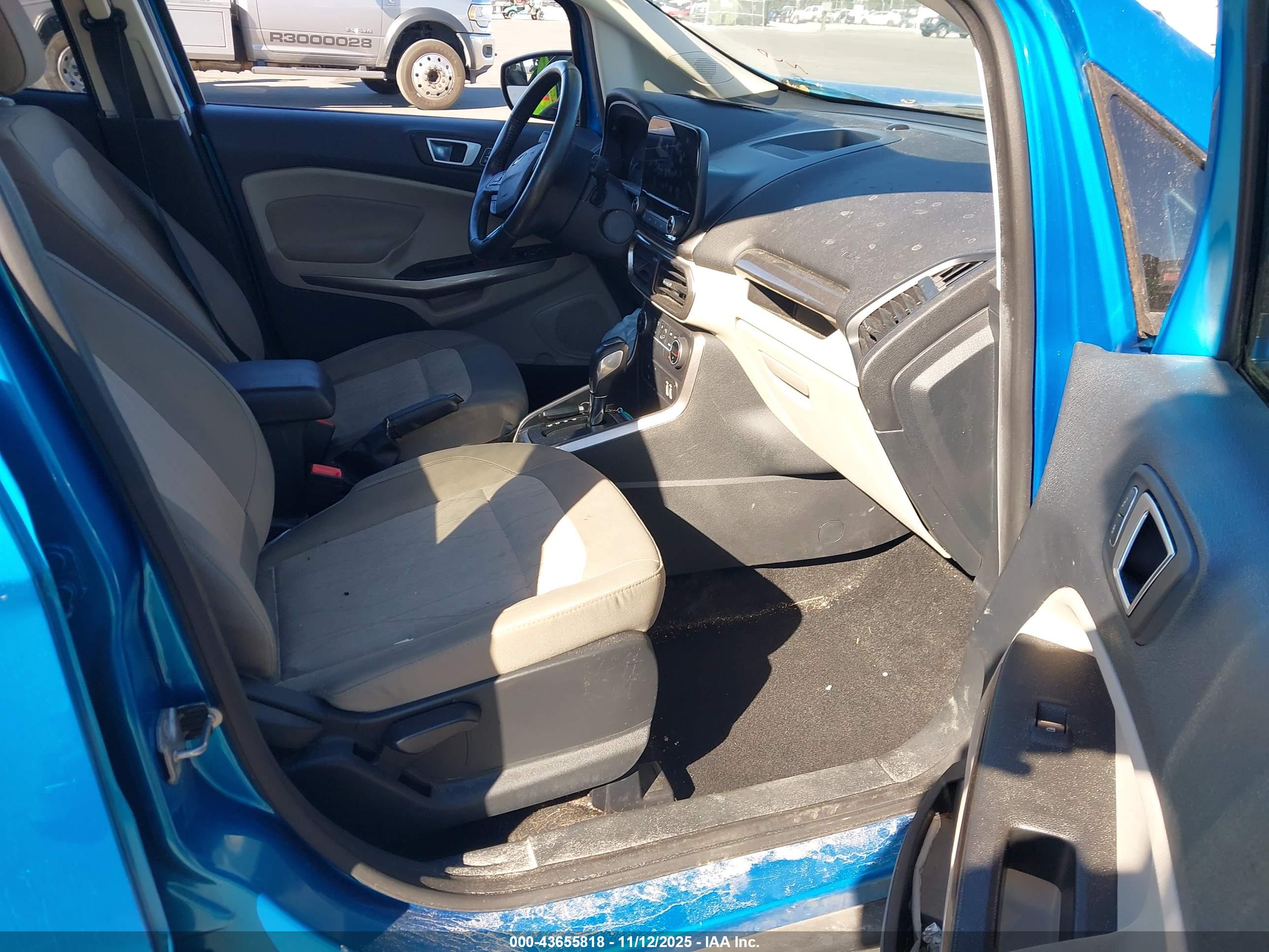 FORD ECOSPORT image 5