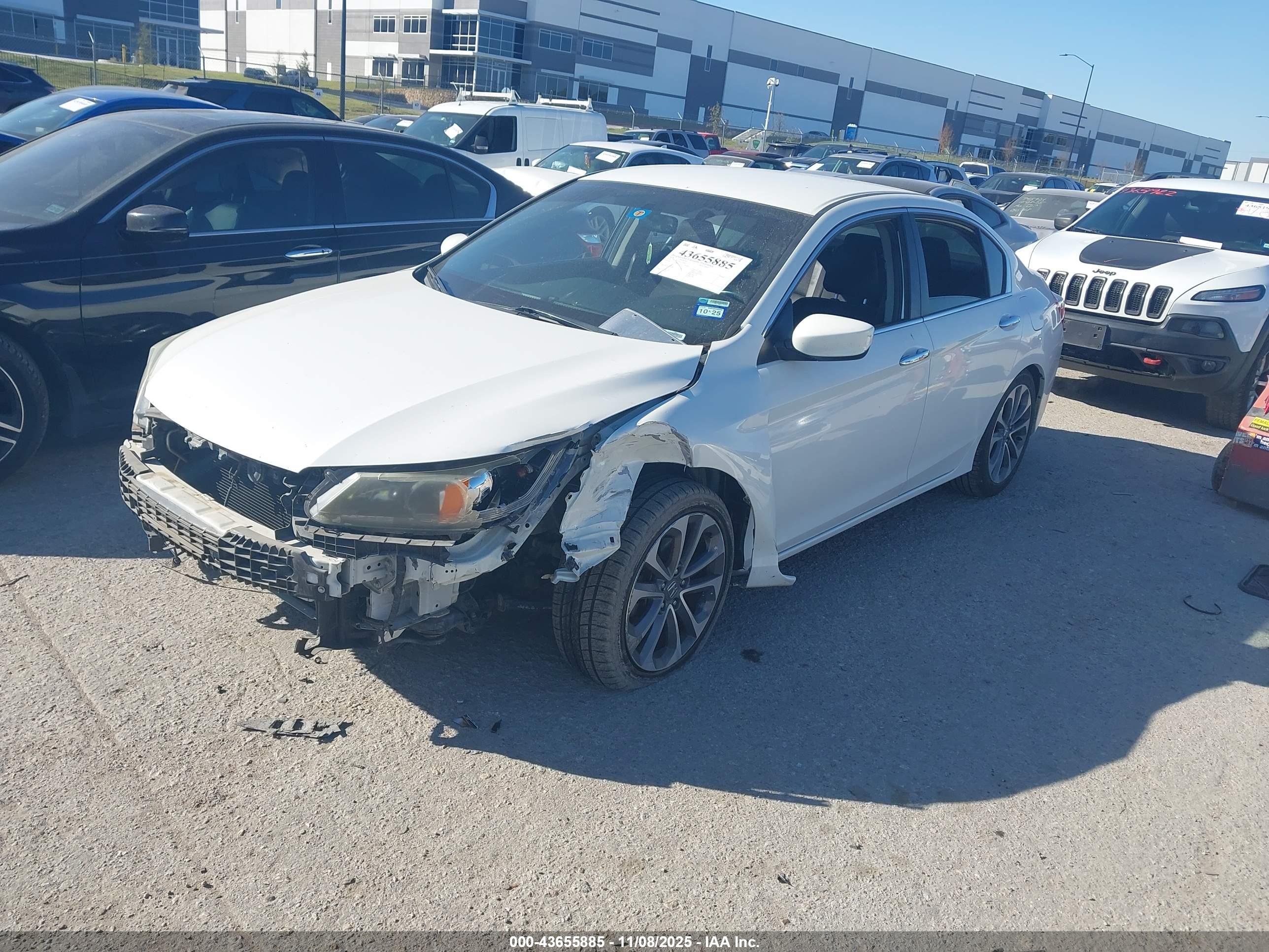 HONDA ACCORD image 2