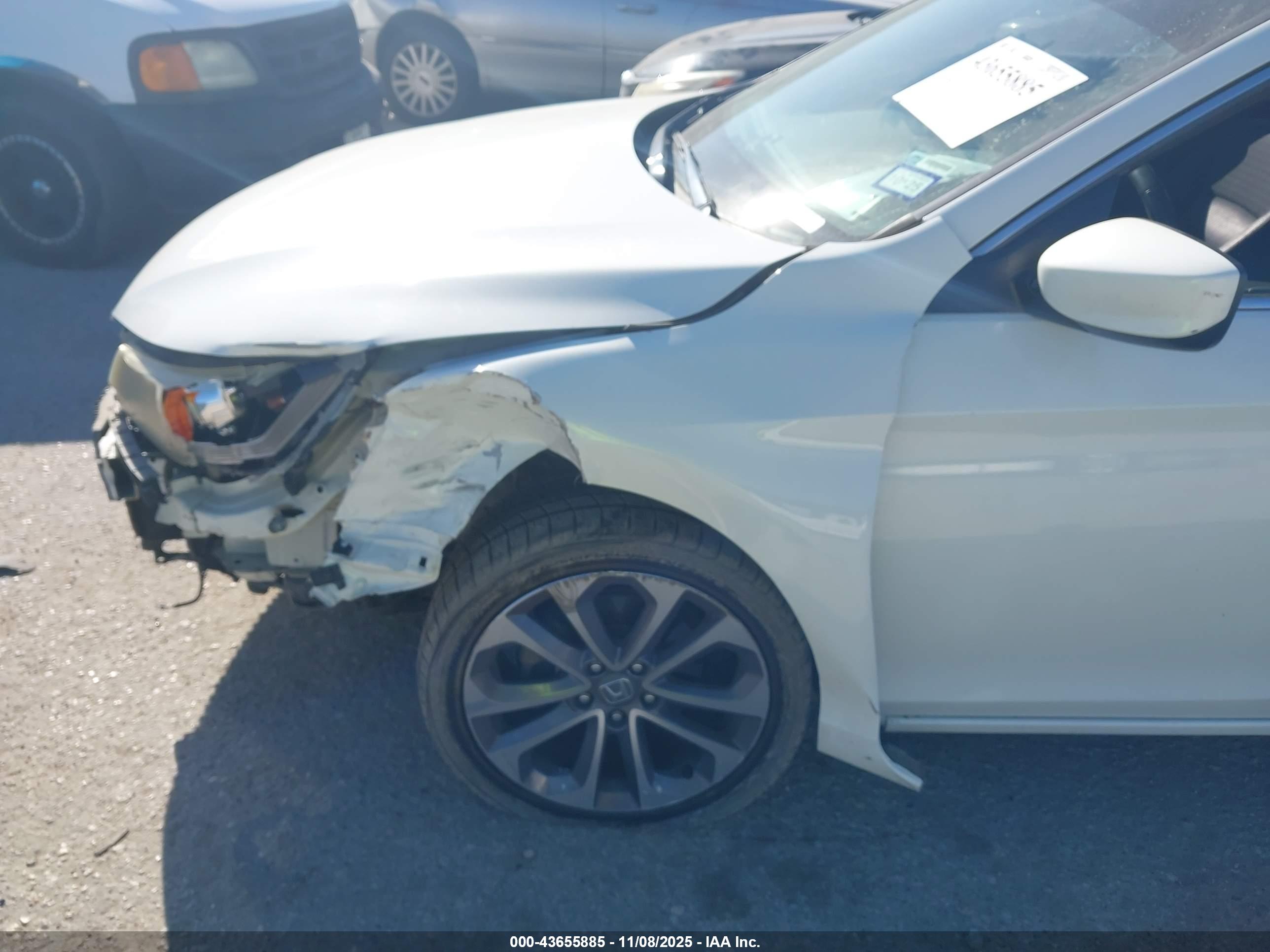 HONDA ACCORD image 6