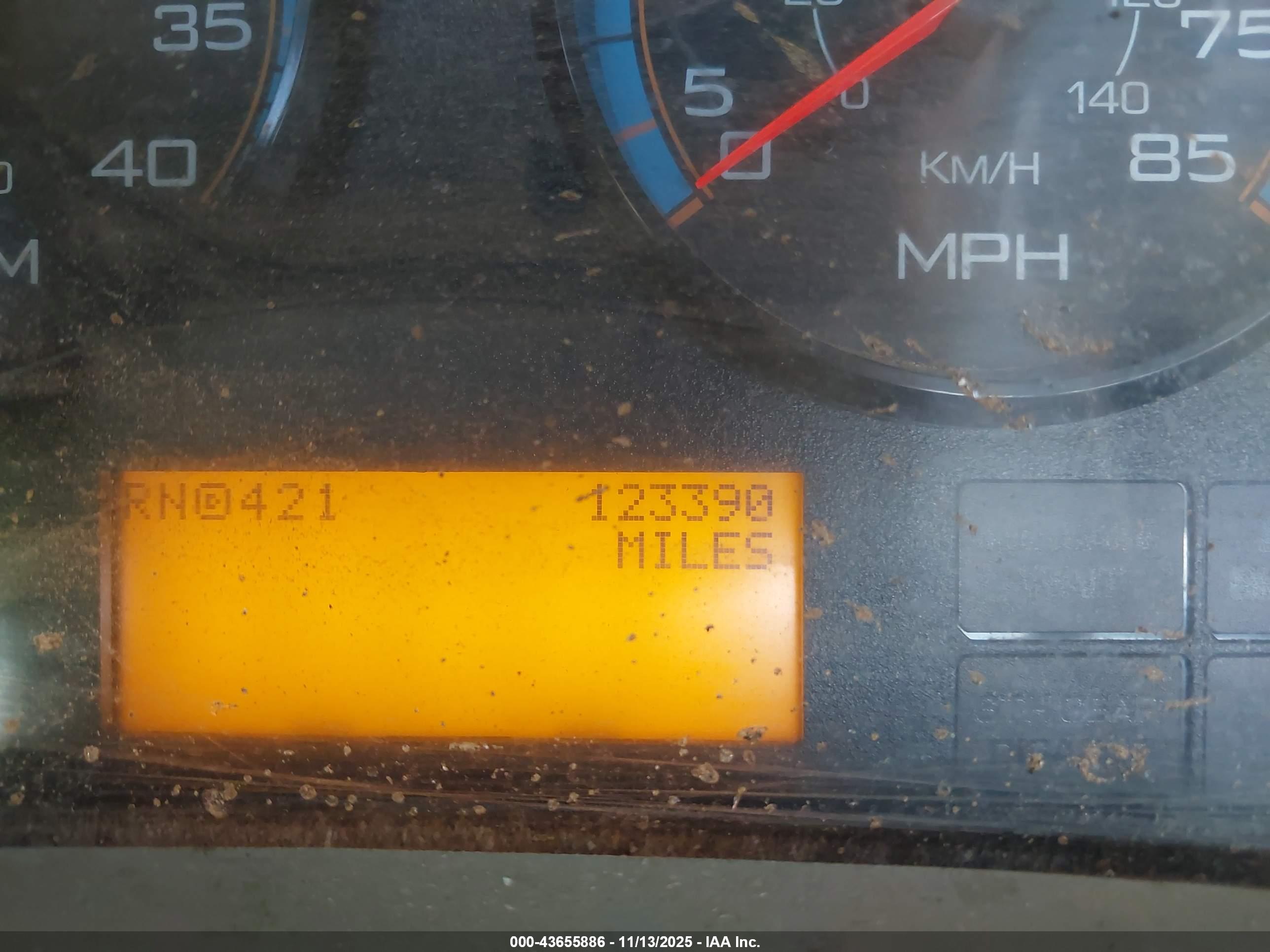 INTERNATIONAL 4000 image 6