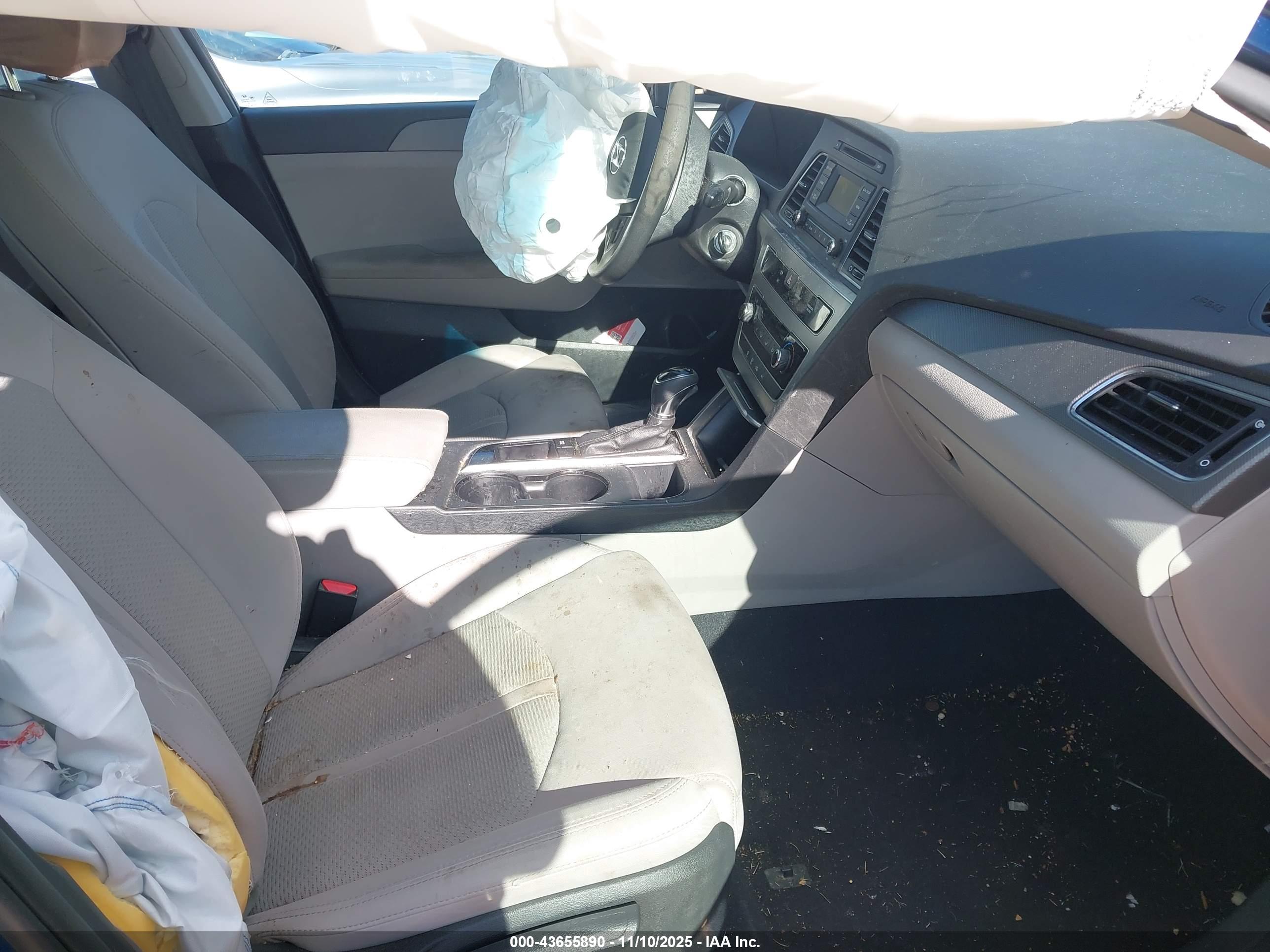 HYUNDAI SONATA image 5