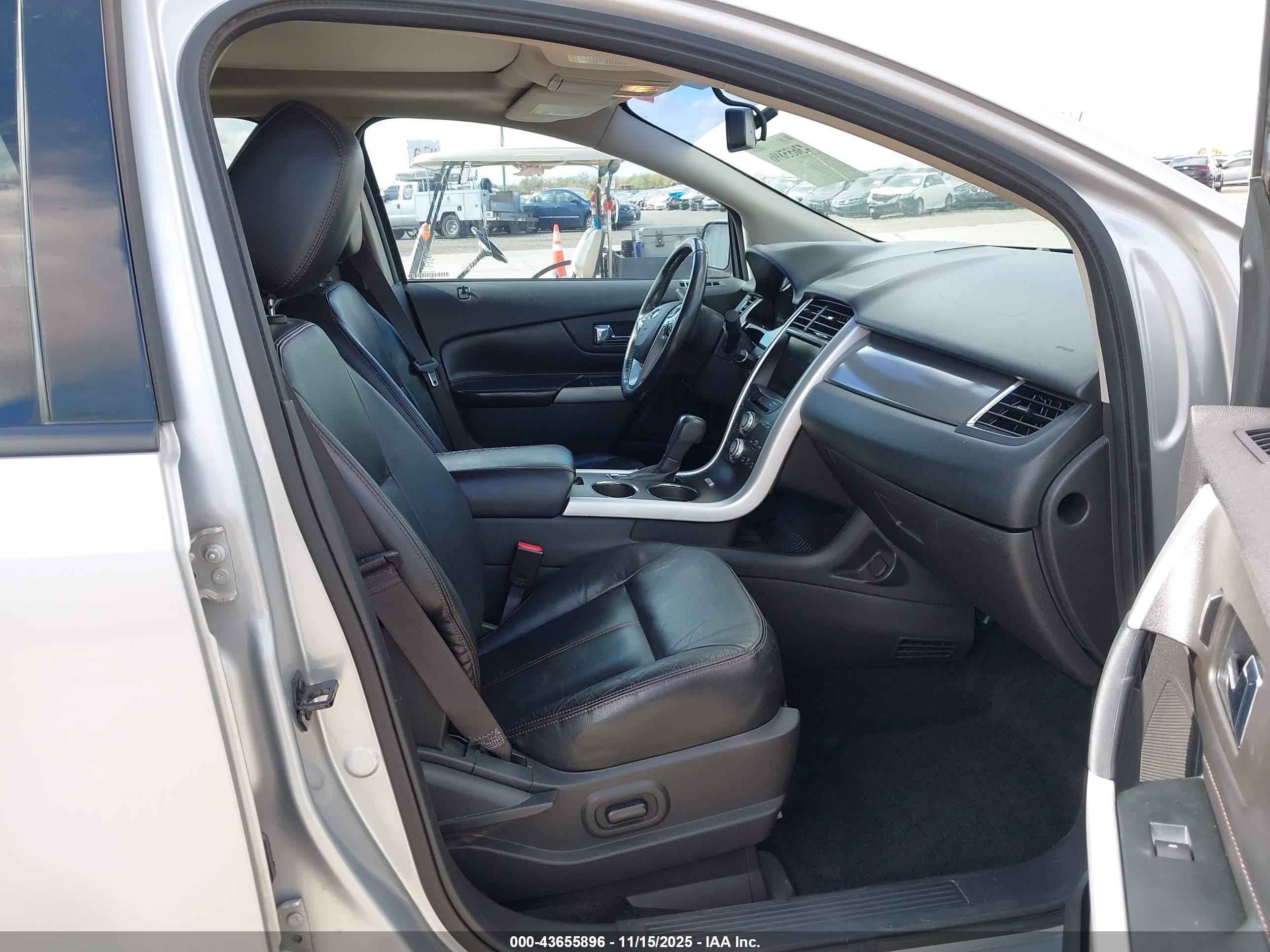 FORD EDGE image 5